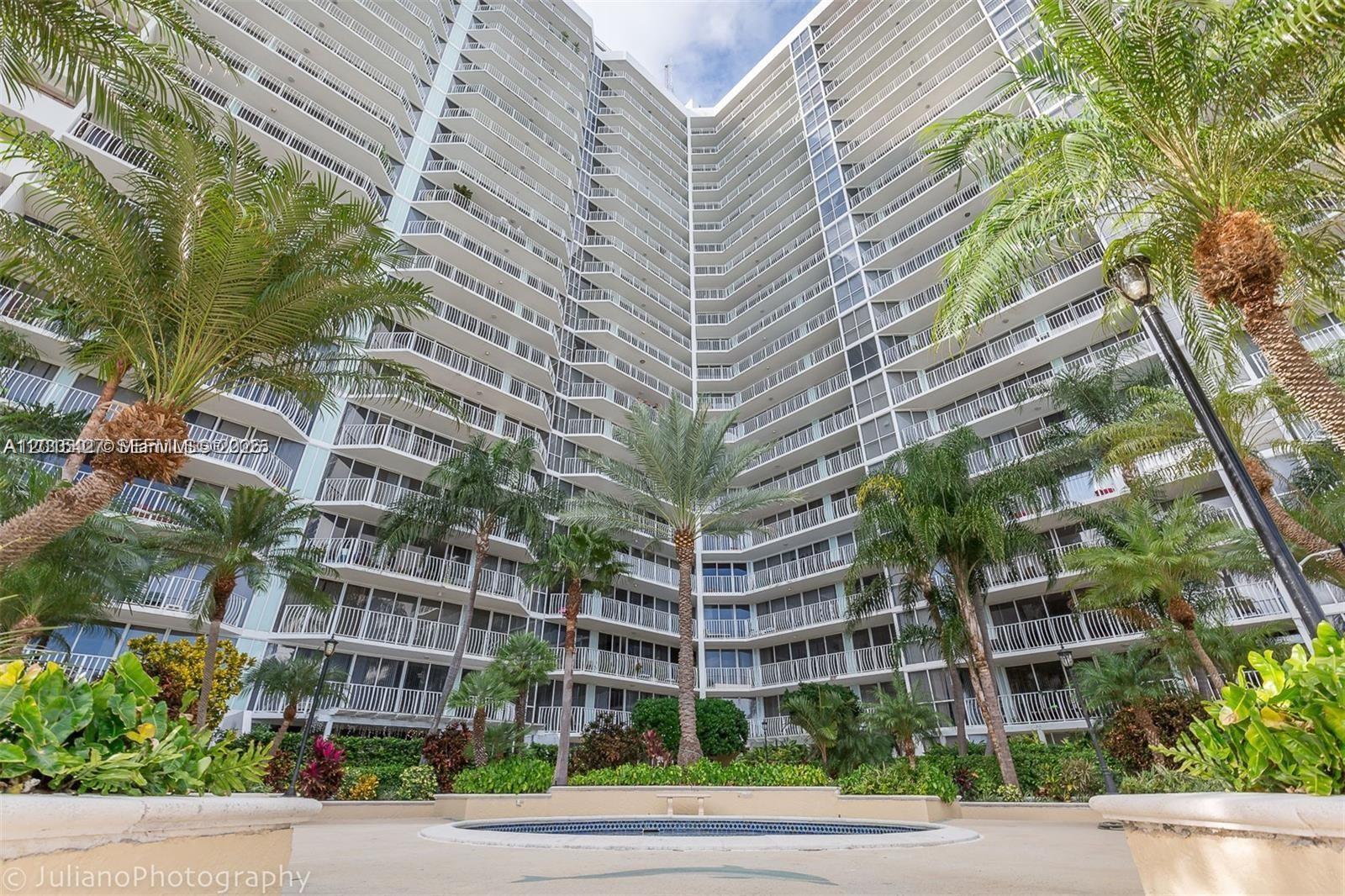 7601 E Treasure Dr #2210