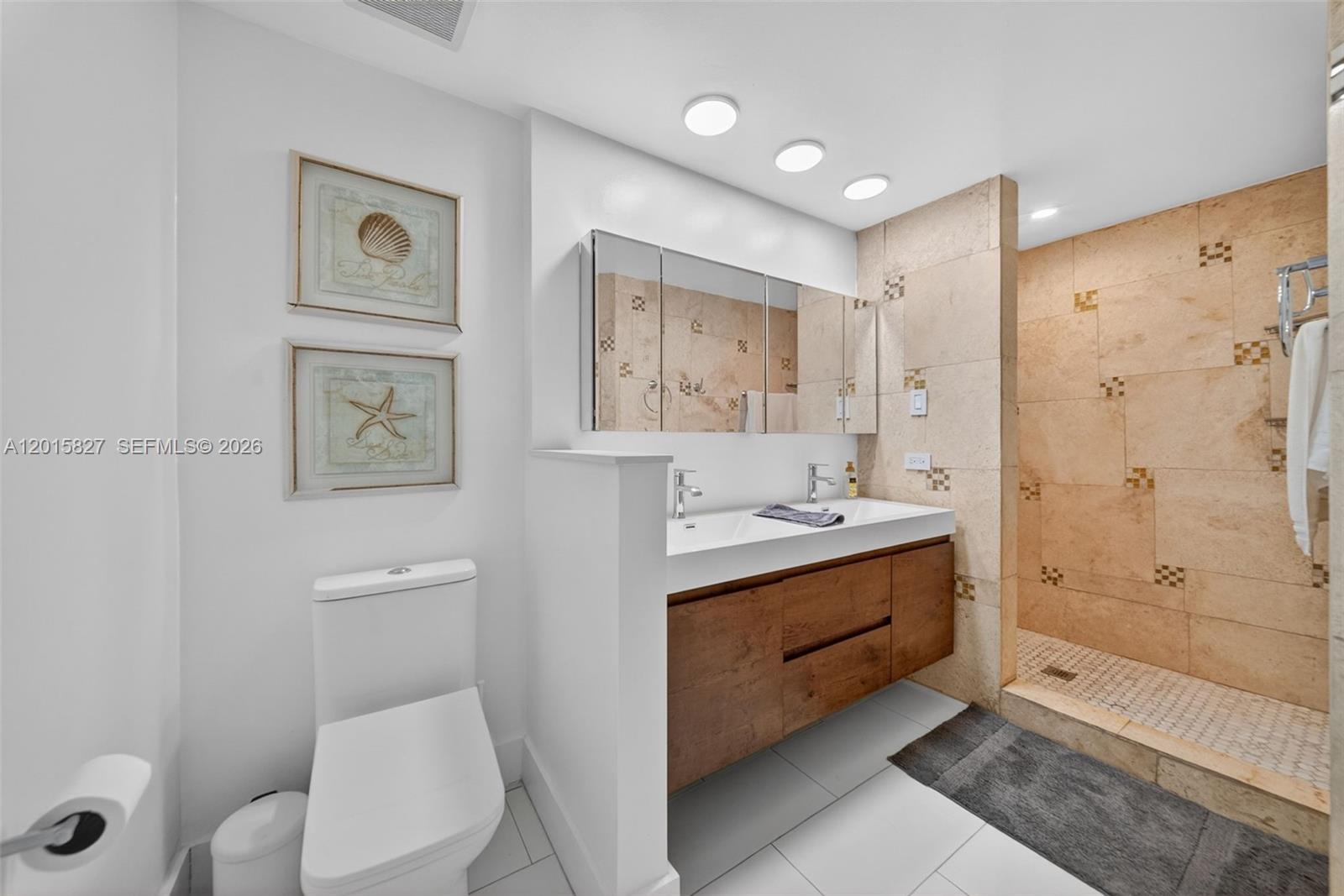 17150 N Bay Rd #2905 Sunny Isles Beach, FL 33160