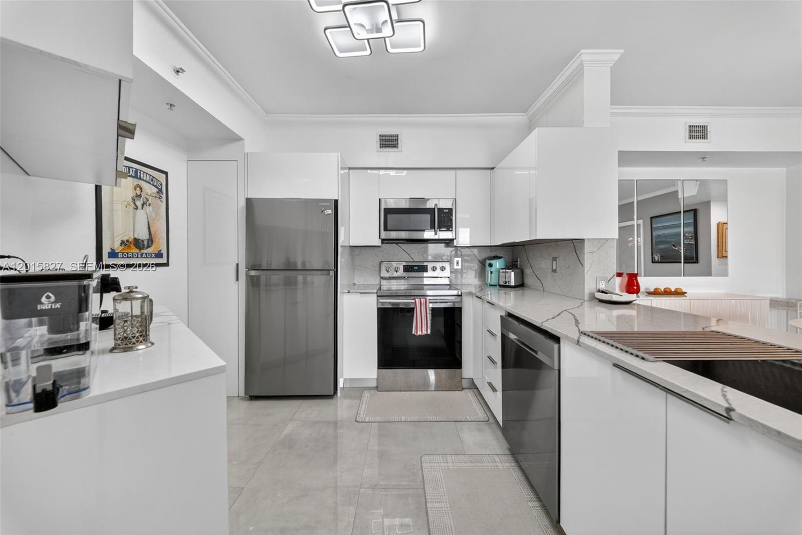 17150 N Bay Rd #2905 Sunny Isles Beach, FL 33160