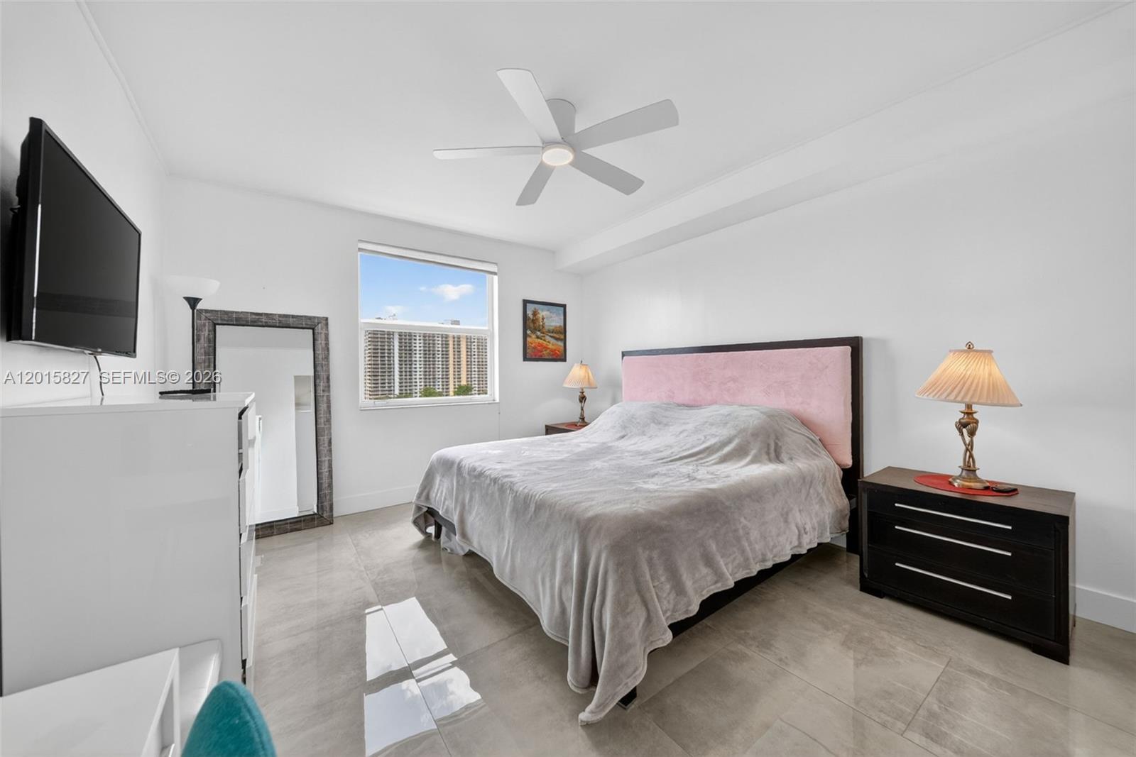 17150 N Bay Rd #2905 Sunny Isles Beach, FL 33160