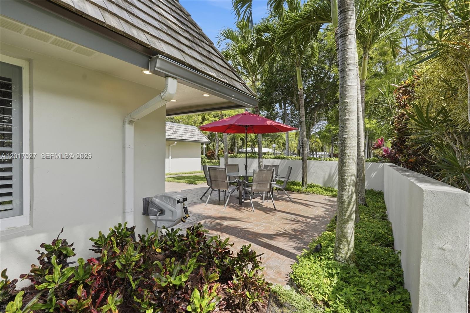 4002 S Cypress Ln #P-17 Pompano Beach, FL 33069