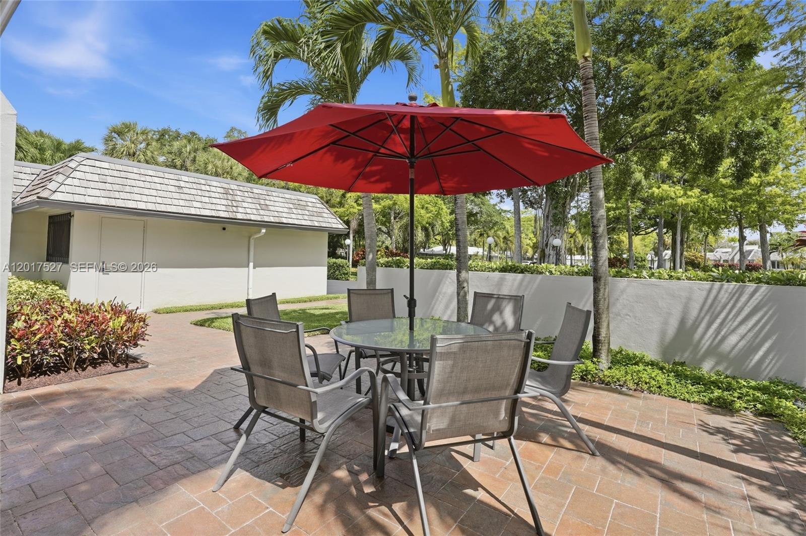 4002 S Cypress Ln #P-17 Pompano Beach, FL 33069