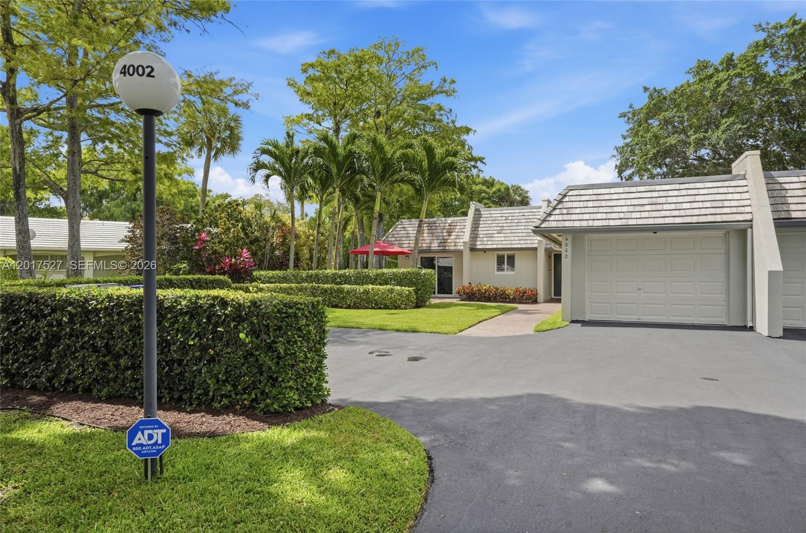 4002 S Cypress Ln #P-17 Pompano Beach, FL 33069