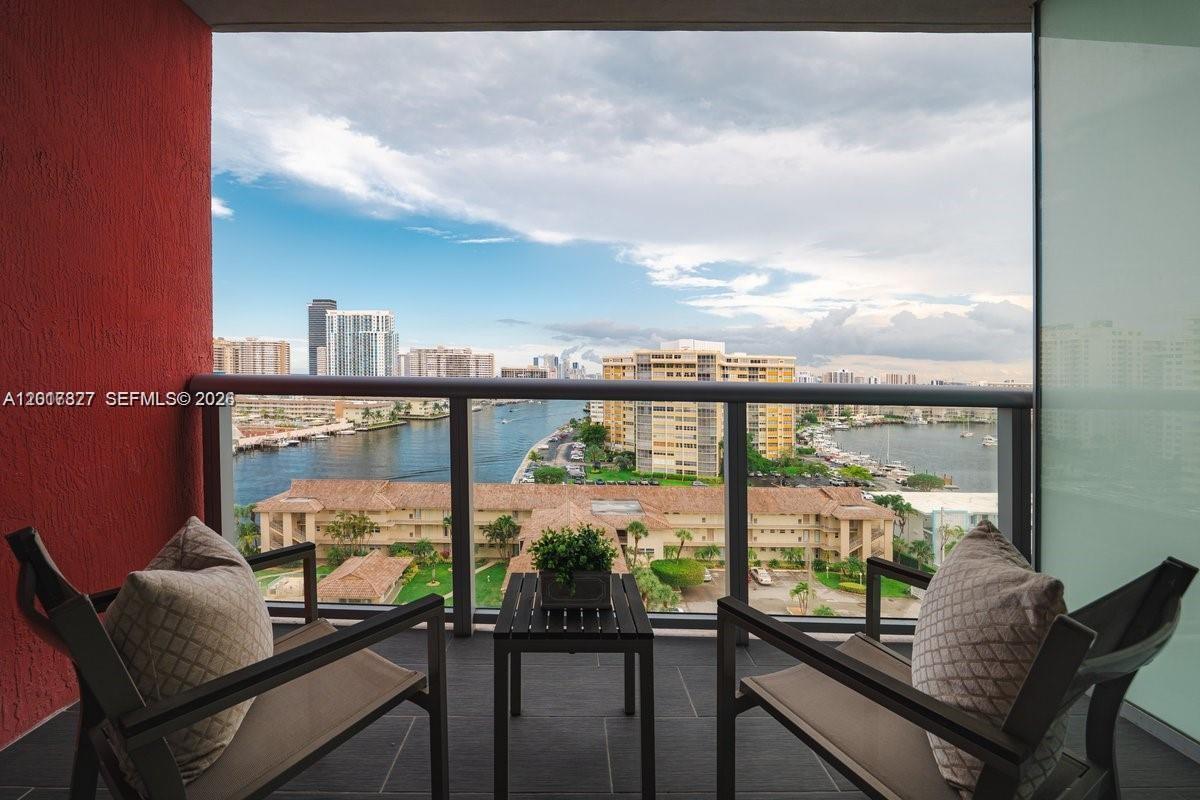 image Beachwalk Condominium1