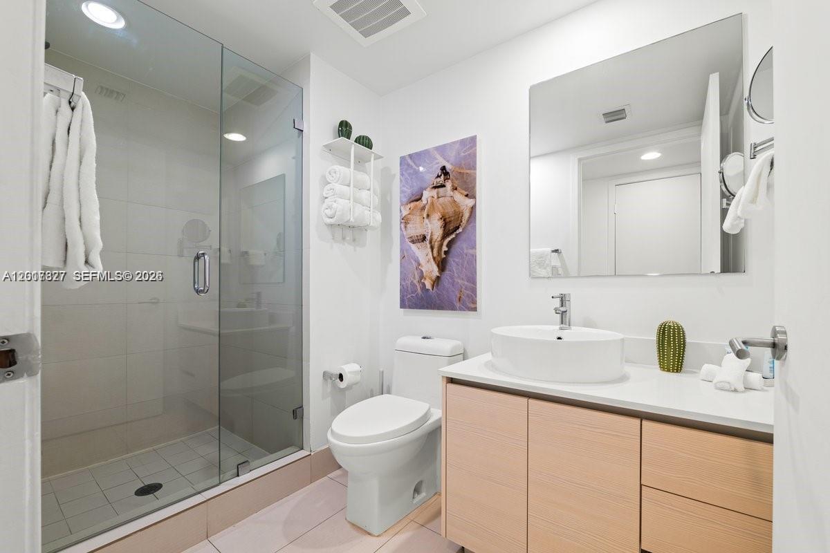 image Beachwalk Condominium20