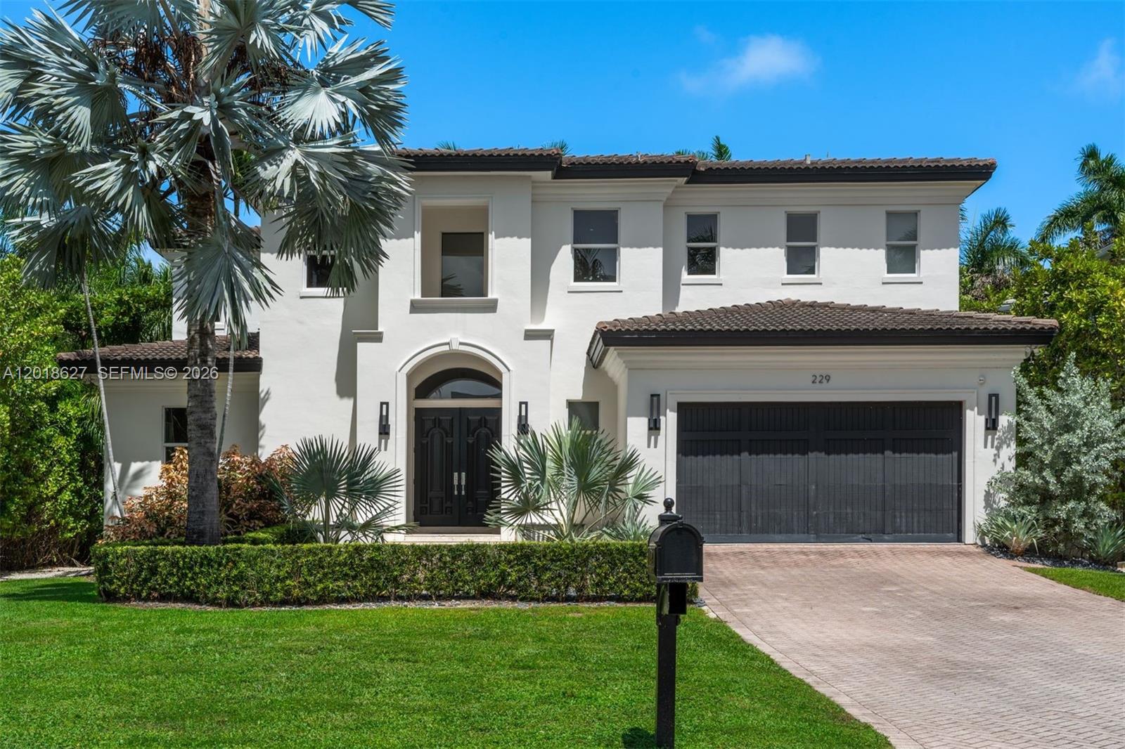 229 Golden Bch Dr
