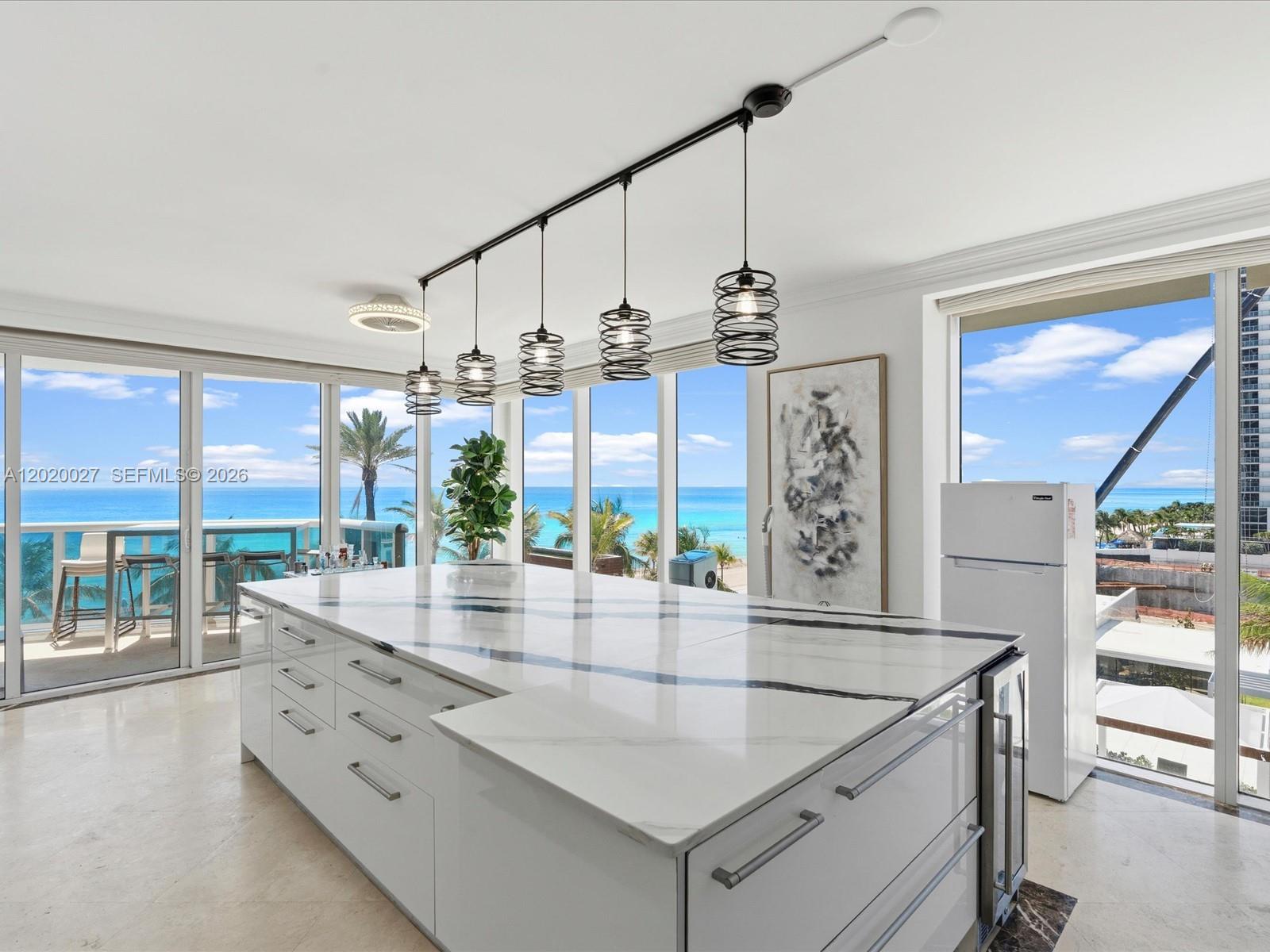 image Ocean Three12