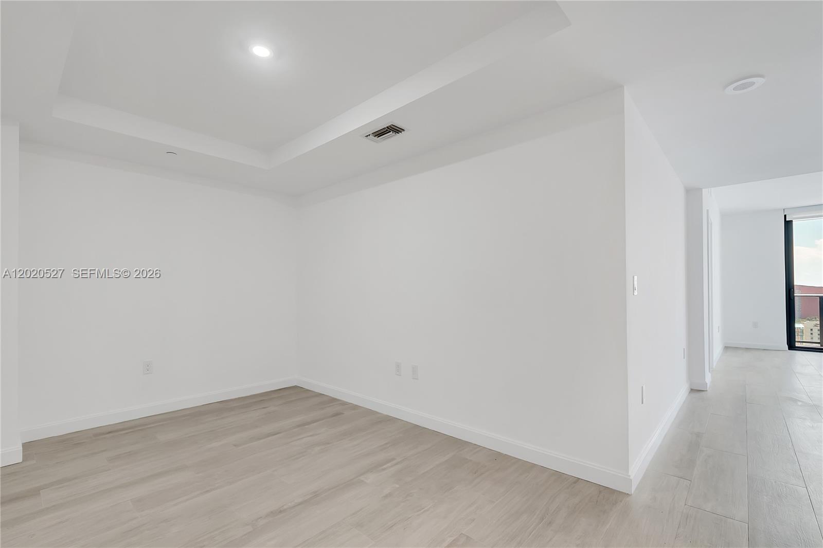image Brickell Heights East12