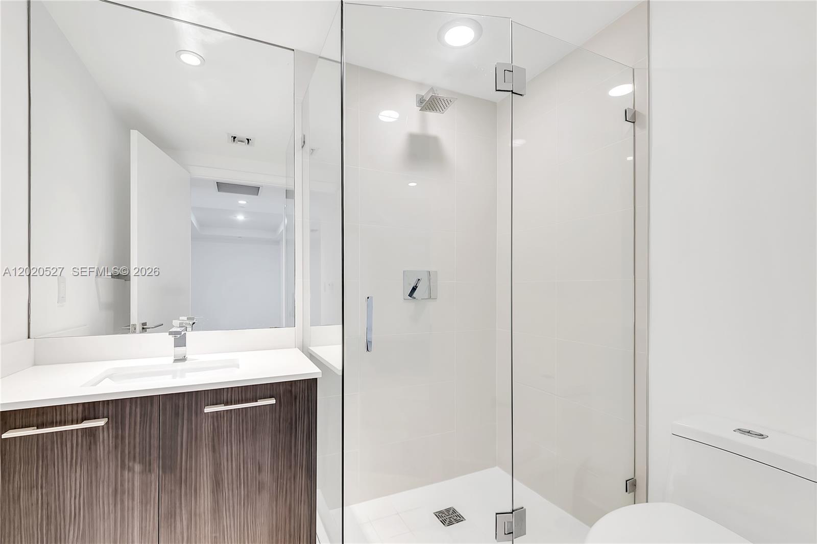 image Brickell Heights East13