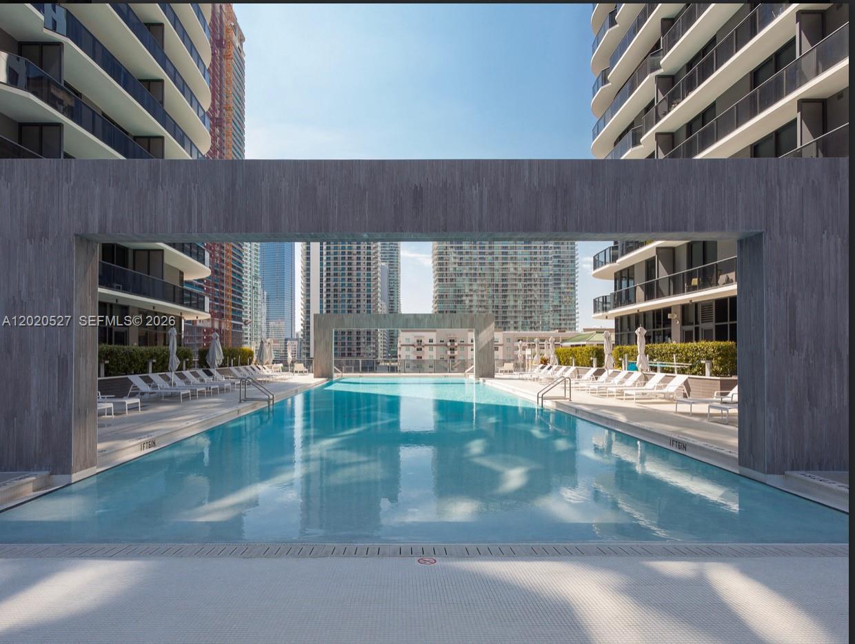 image Brickell Heights East22