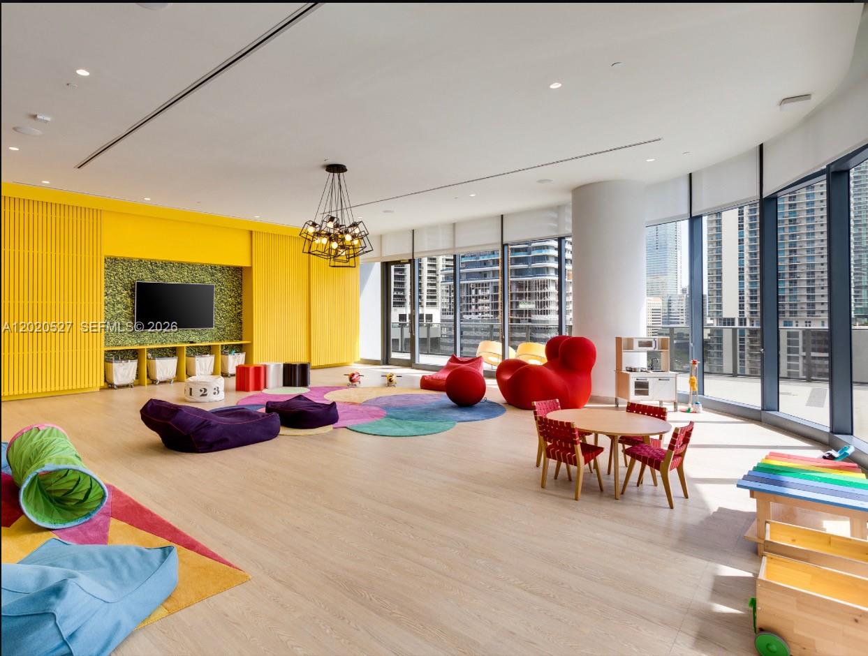 image Brickell Heights East24