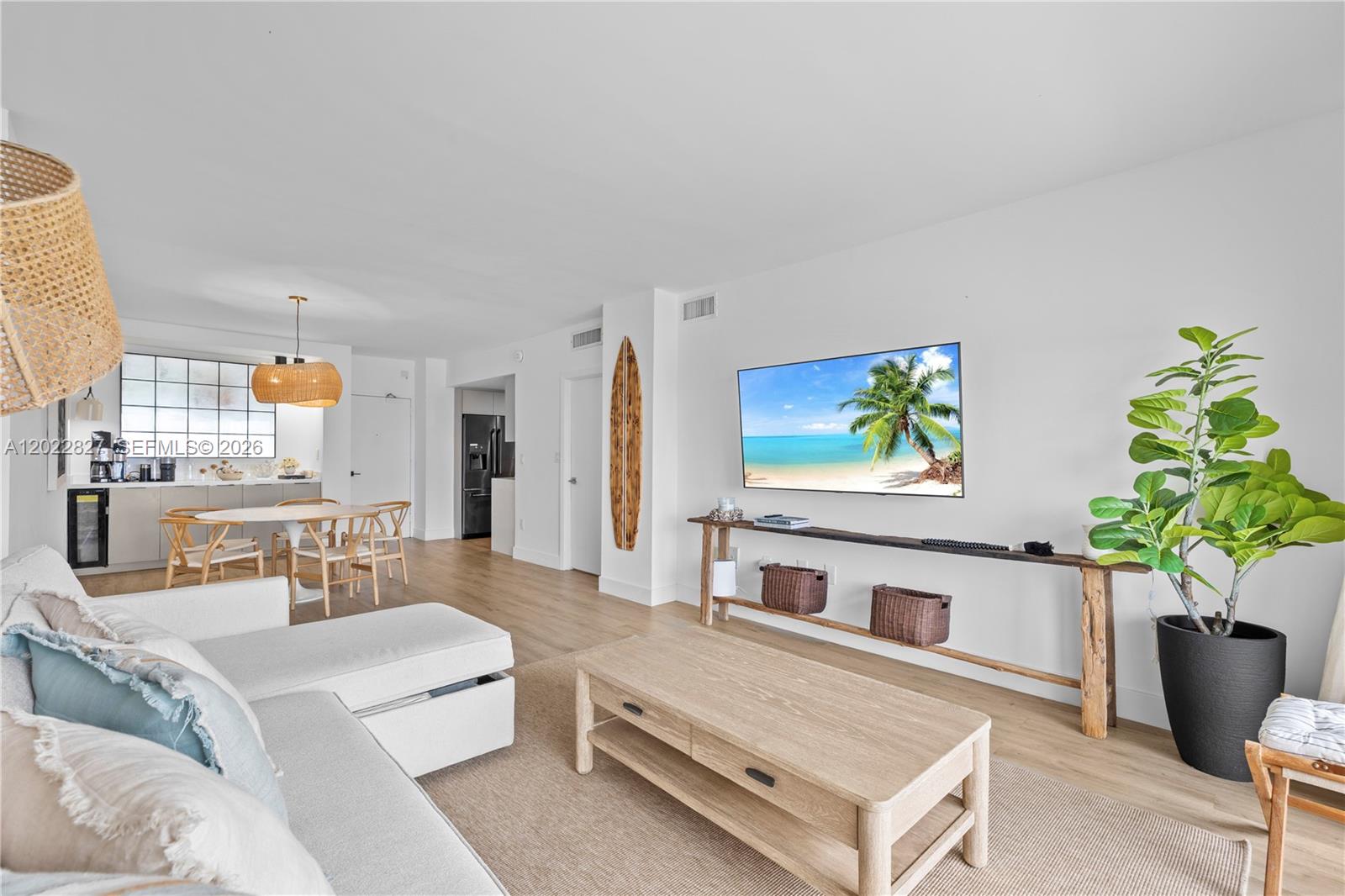 image Arlen House Condo25