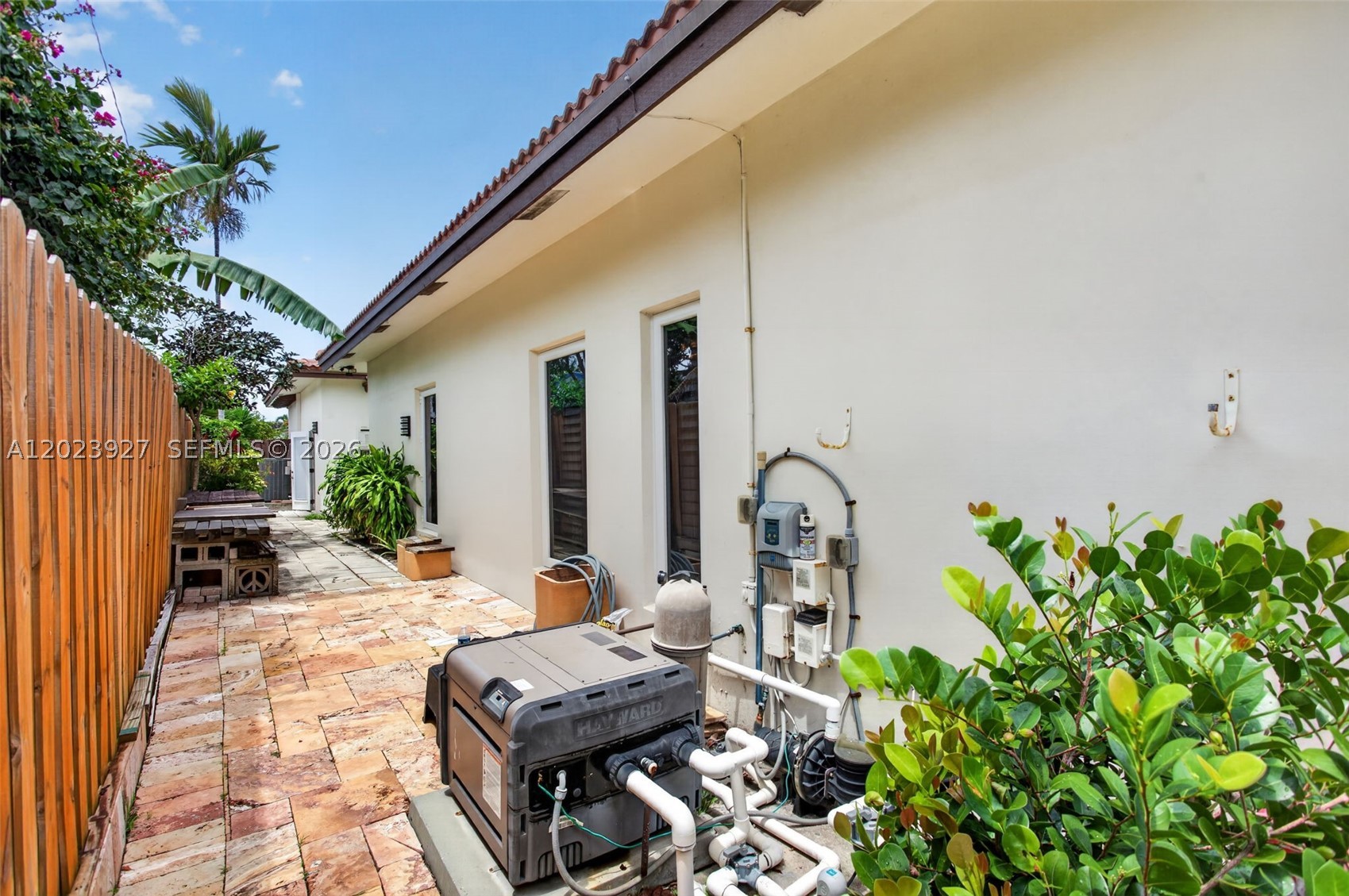 3408 Dover Rd Pompano Beach, FL 33062
