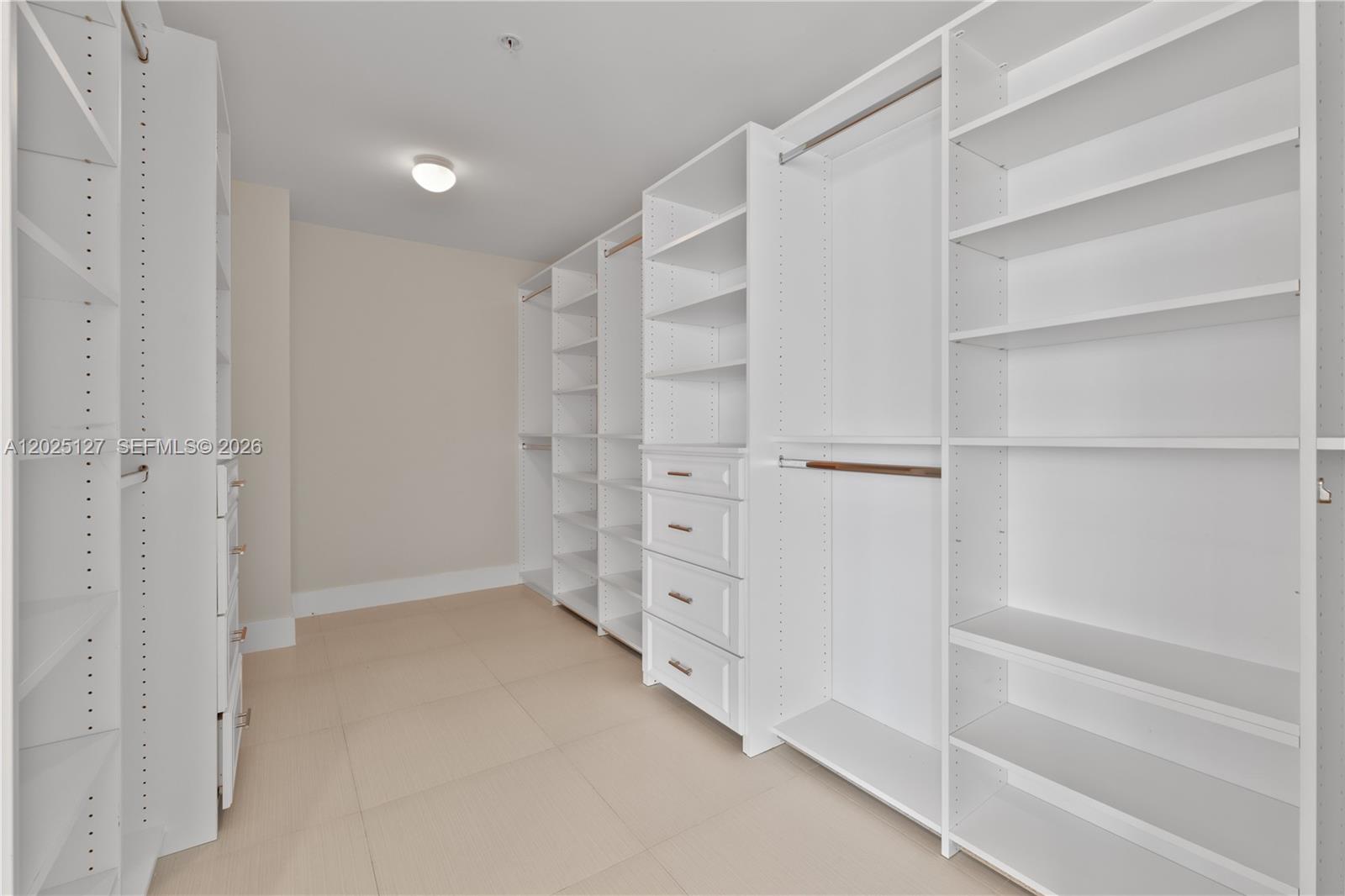 image Marina Palms Residences N24