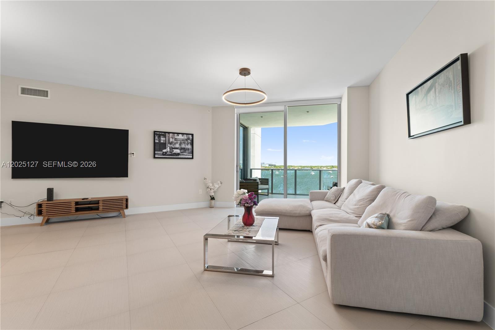 image Marina Palms Residences N7