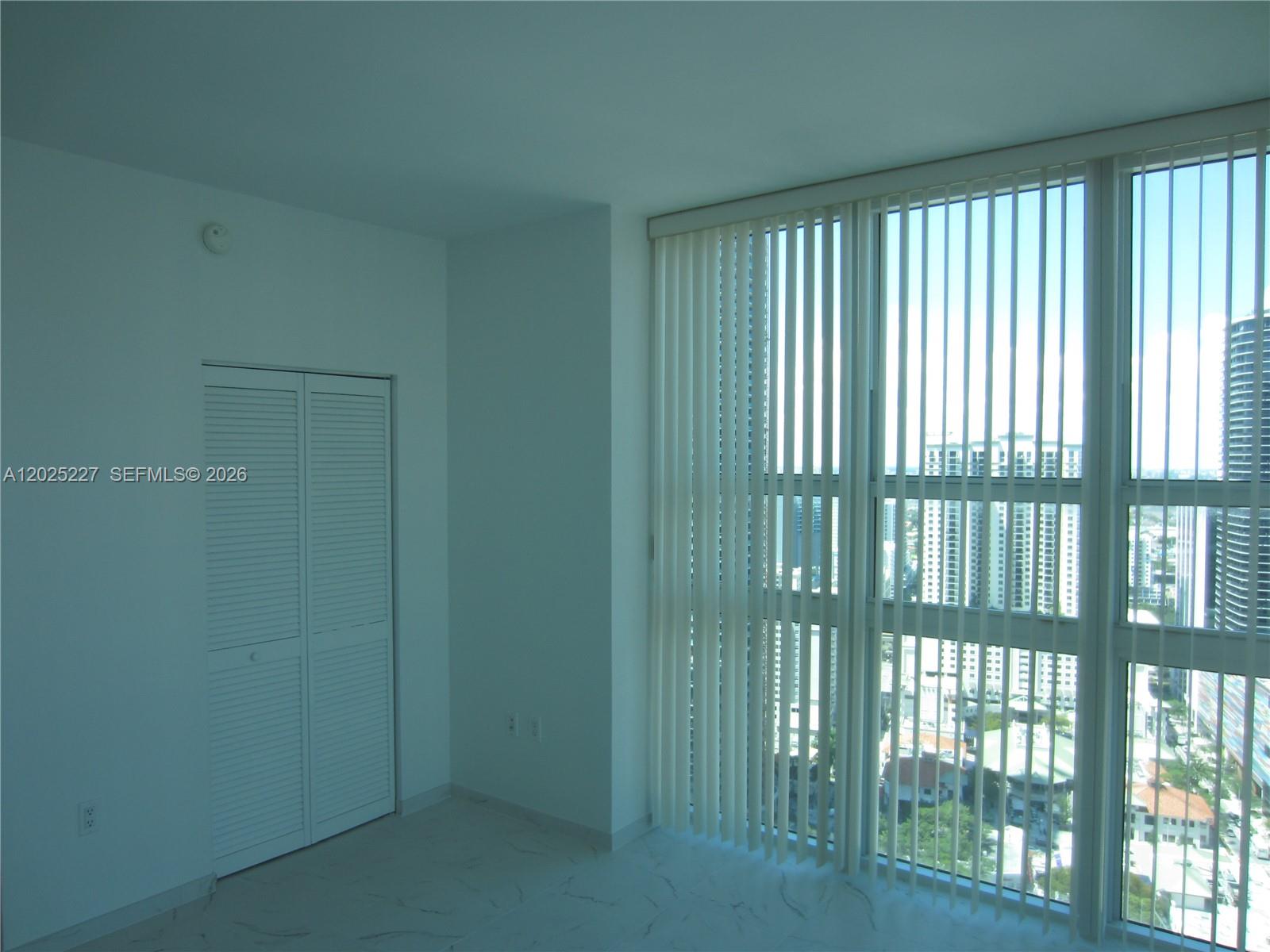 image The Plaza on Brickell West8