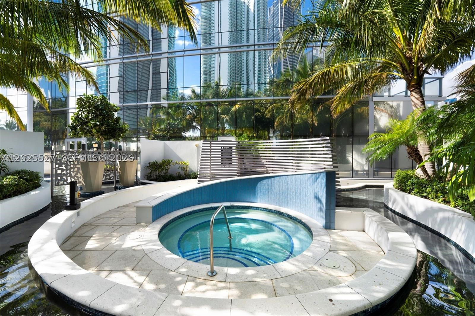 image Paramount Miami Worldcenter35