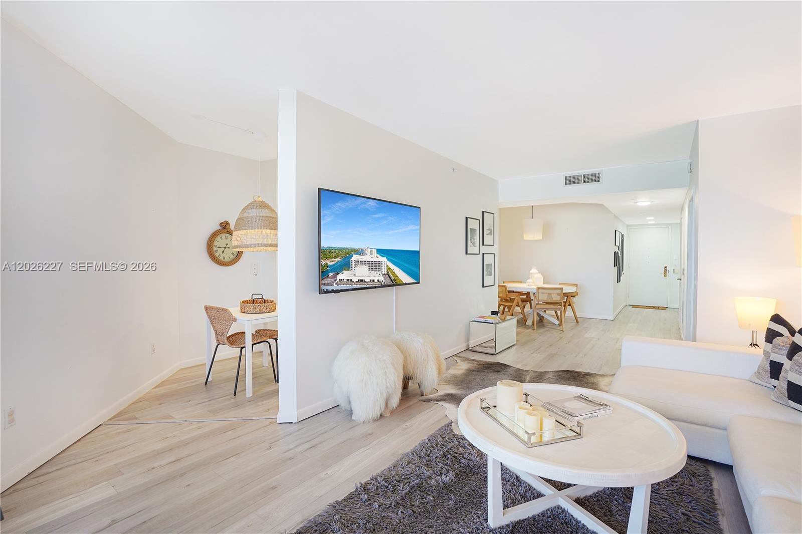 4779 Collins Ave #2908 Miami Beach, FL 33140