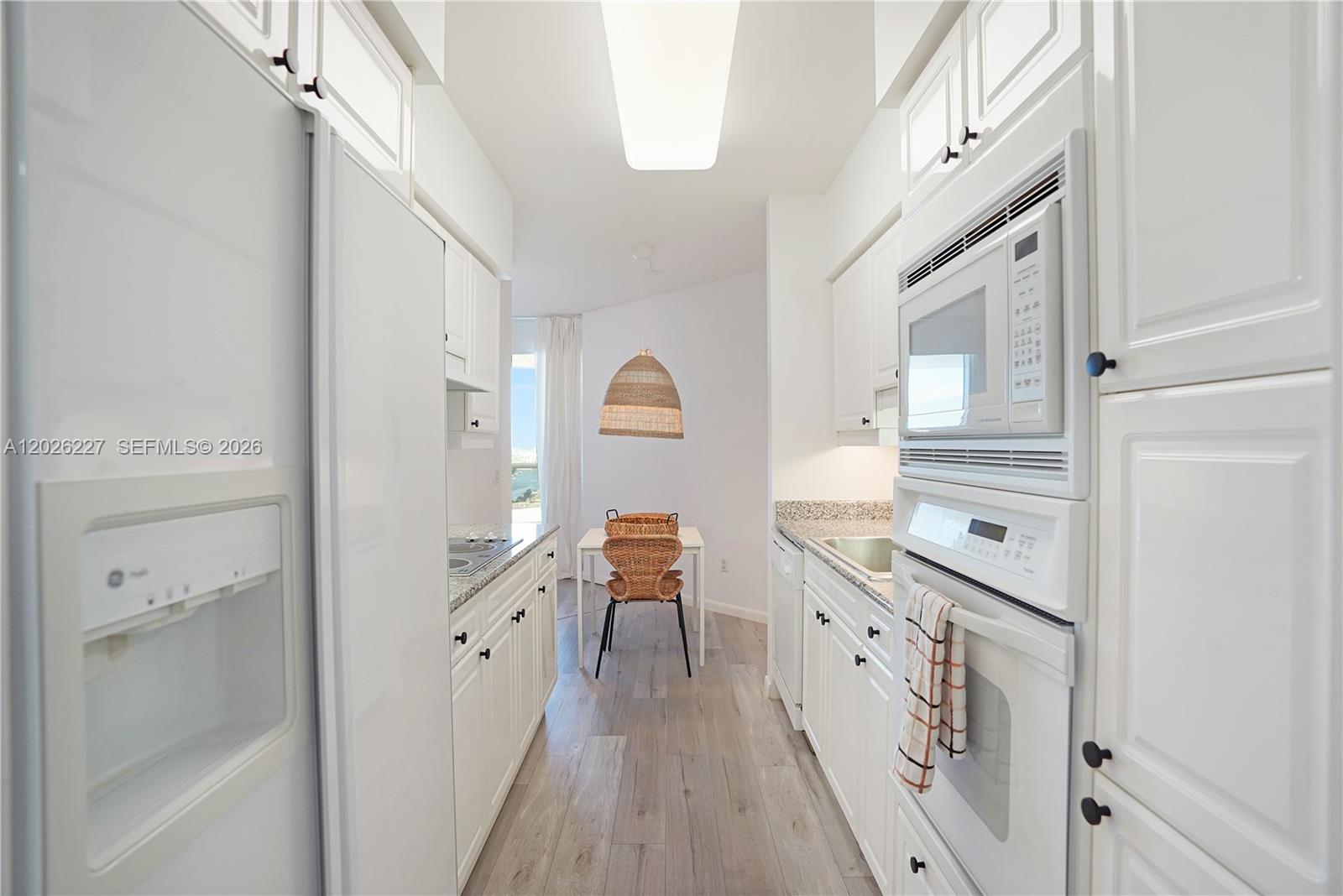 4779 Collins Ave #2908 Miami Beach, FL 33140