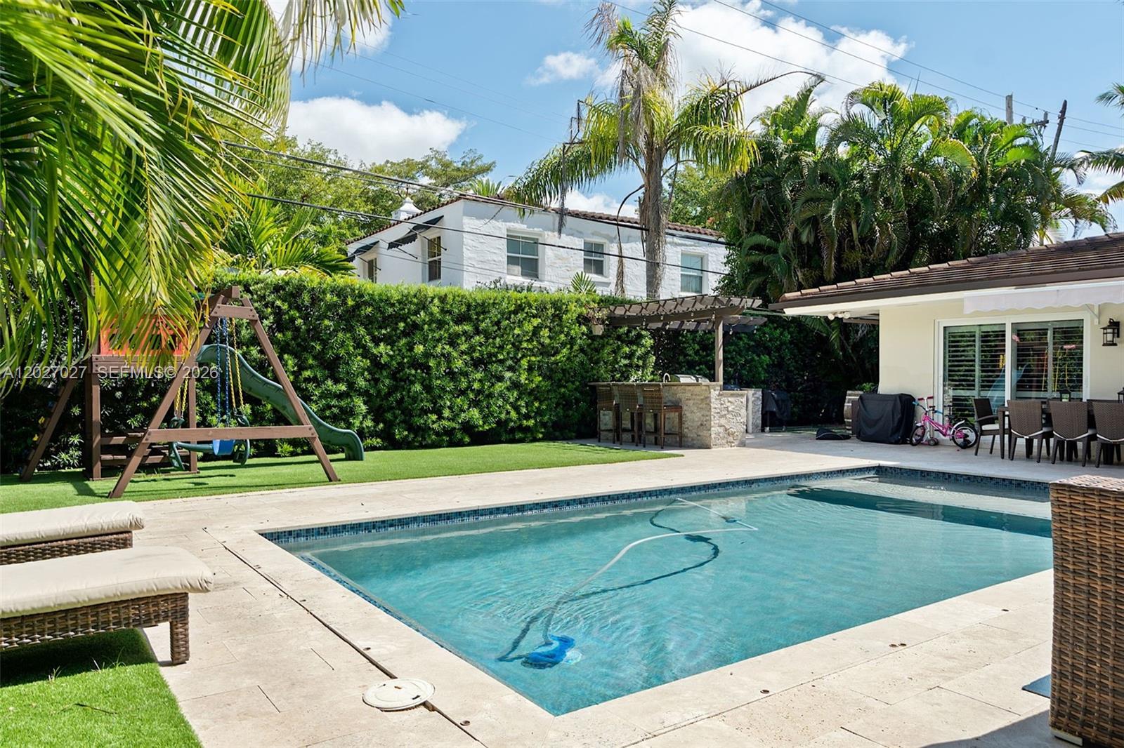 4750 Alhambra Cir Coral Gables, FL 33146