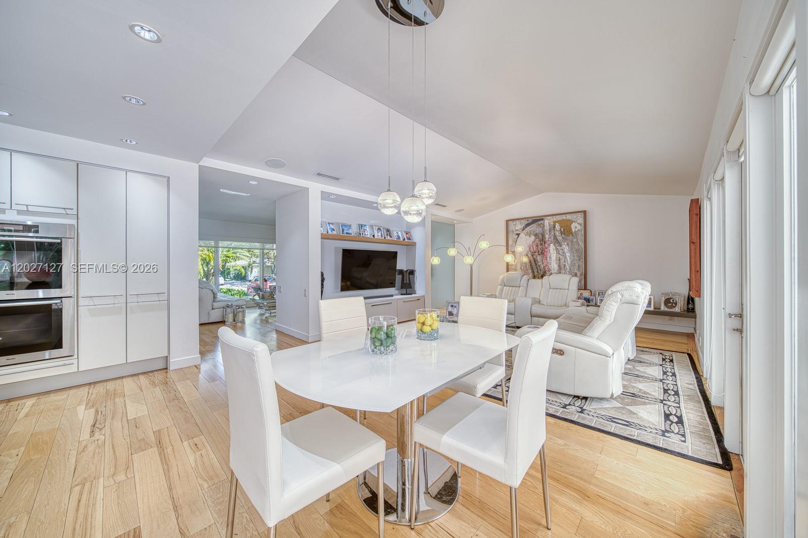 620 Conde Ave Coral Gables, FL 33156
