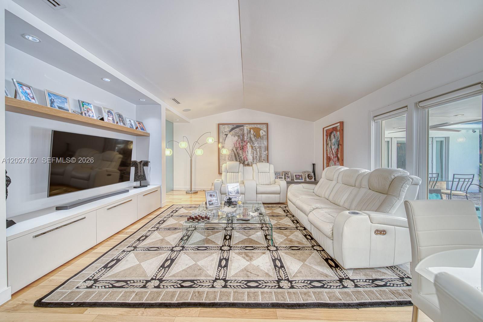 620 Conde Ave Coral Gables, FL 33156