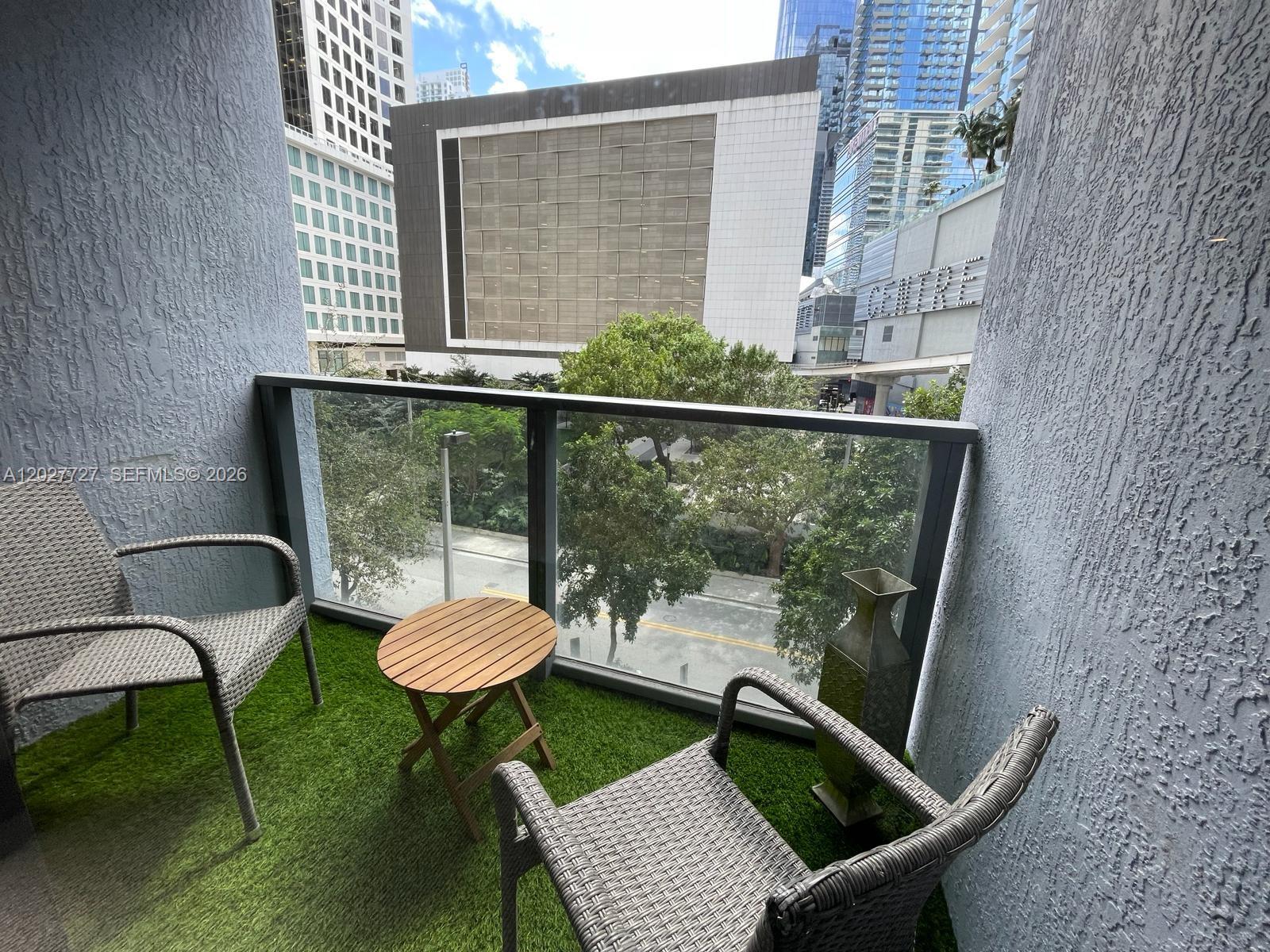 image MyBrickell9