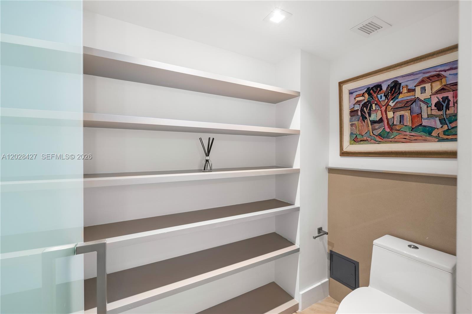 2301 Collins Ave #1432 Miami Beach, FL 33139