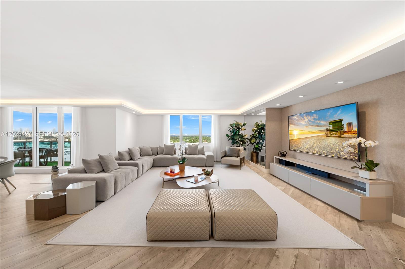 2301 Collins Ave #1432 Miami Beach, FL 33139