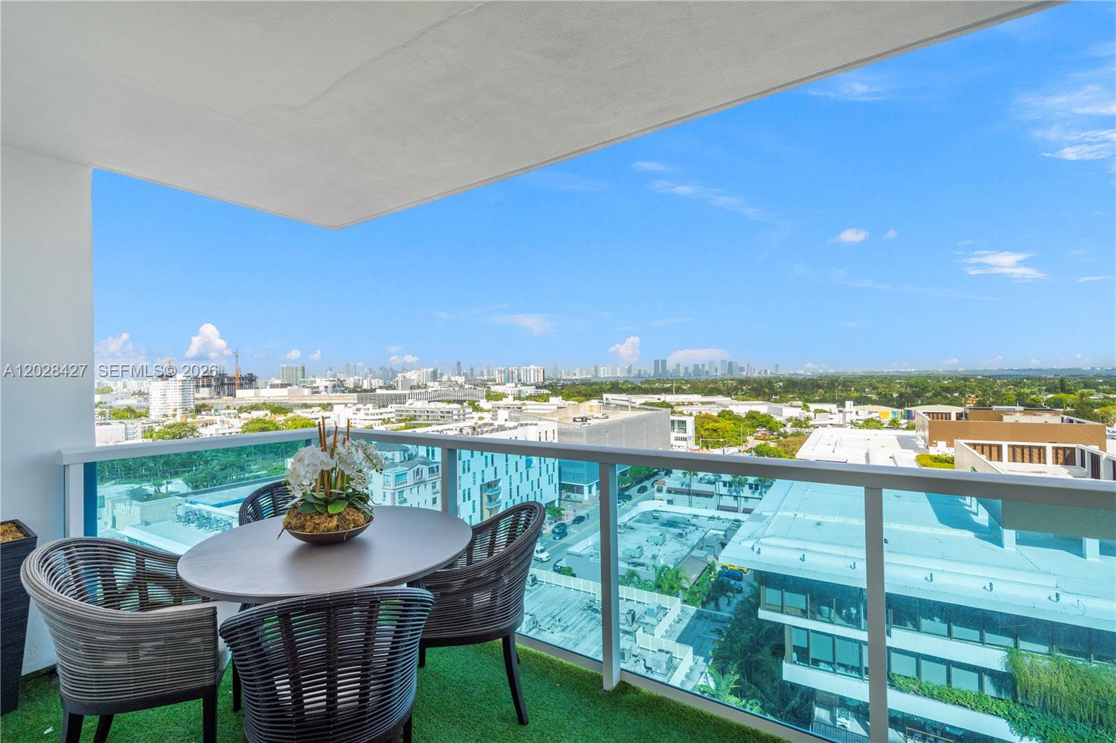 2301 Collins Ave #1432 Miami Beach, FL 33139