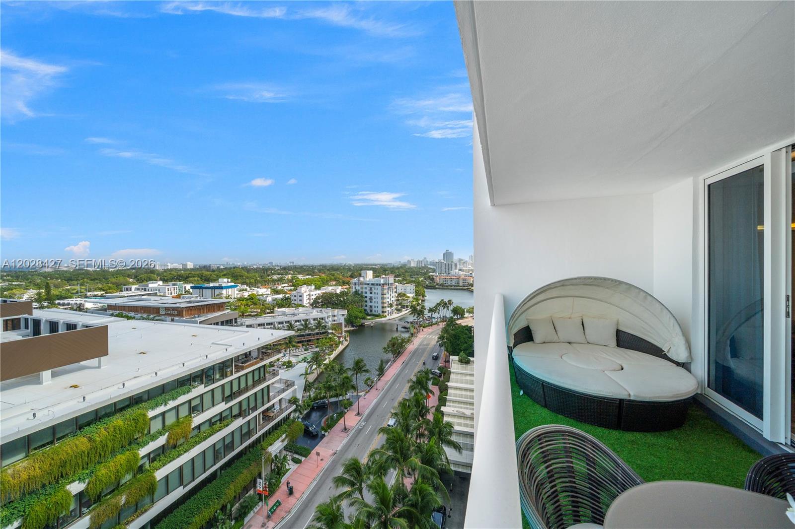 2301 Collins Ave #1432 Miami Beach, FL 33139