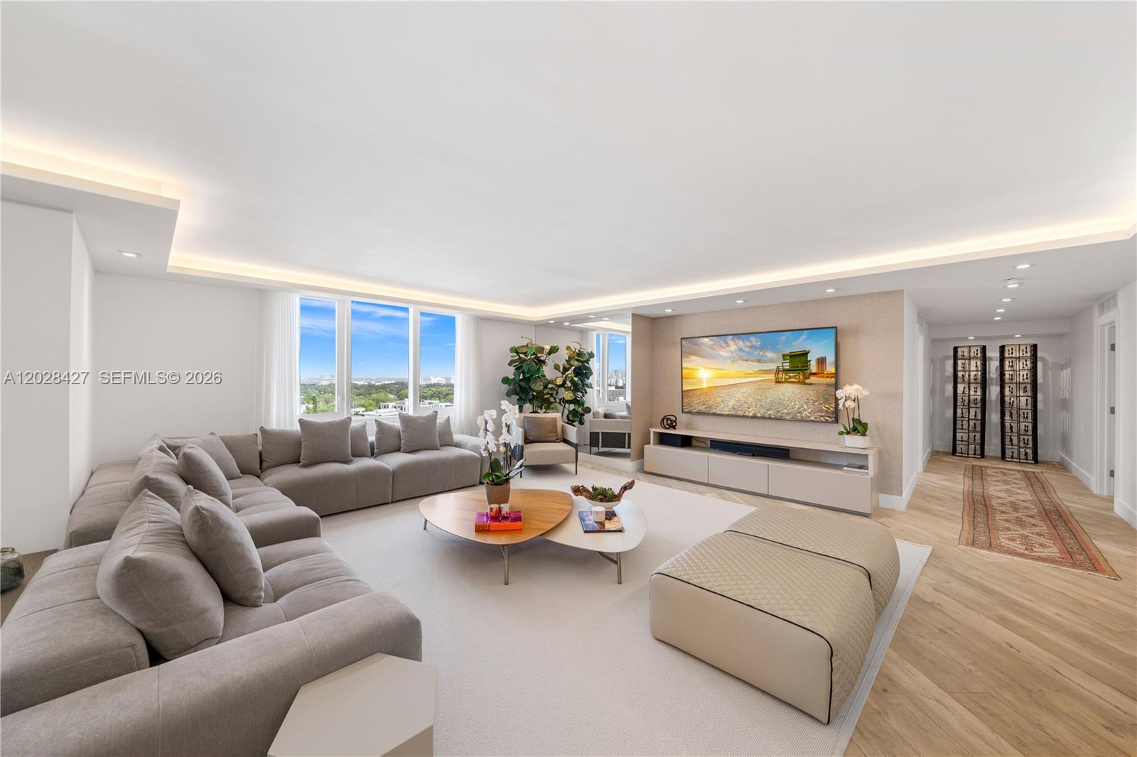 2301 Collins Ave #1432 Miami Beach, FL 33139