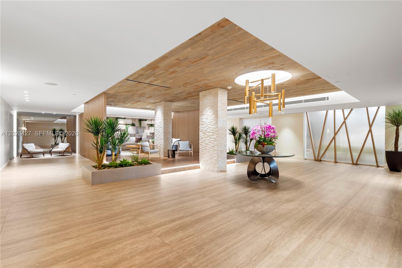 2301 Collins Ave #1432 Miami Beach, FL 33139