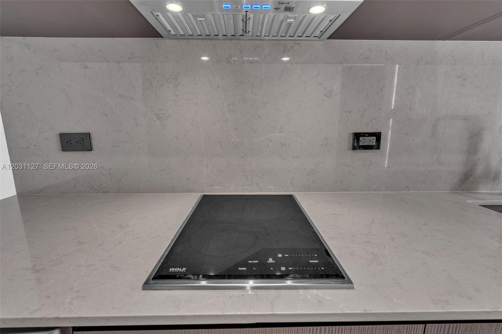 image E11EVEN Hotel & Residences11
