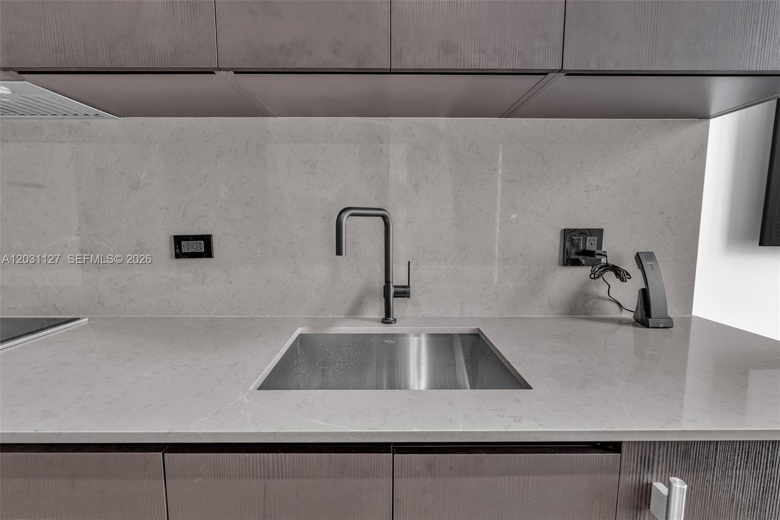 image E11EVEN Hotel & Residences20