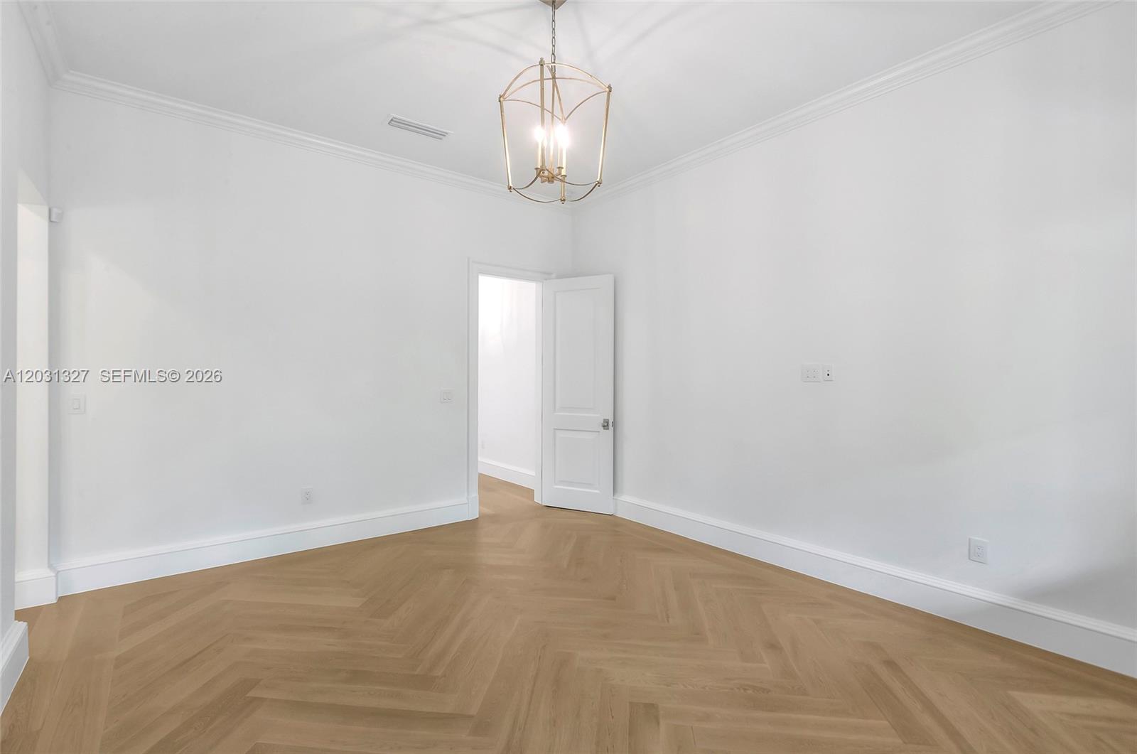 2611 Anderson #2611 Coral Gables, FL 33134