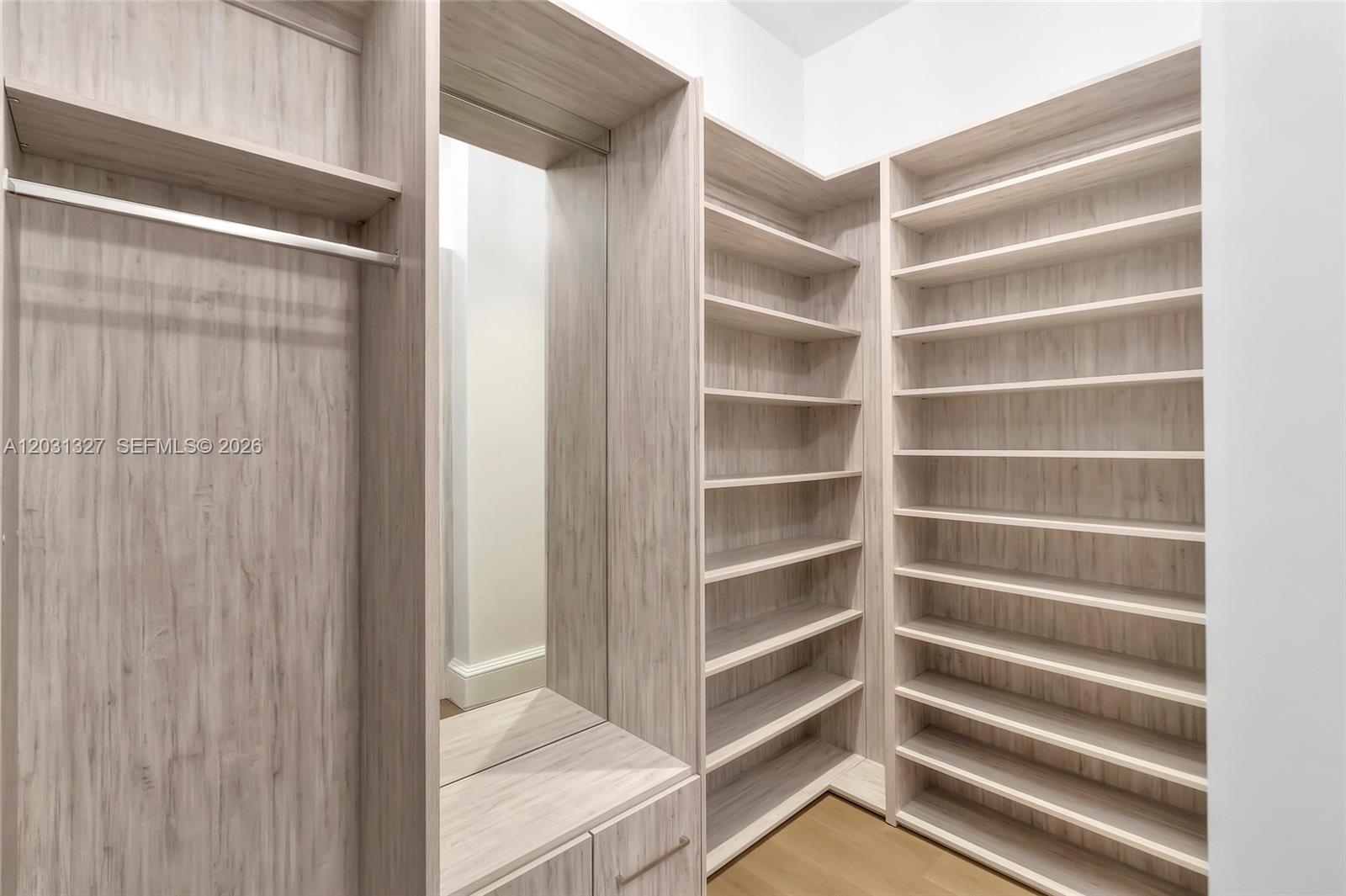 2611 Anderson #2611 Coral Gables, FL 33134