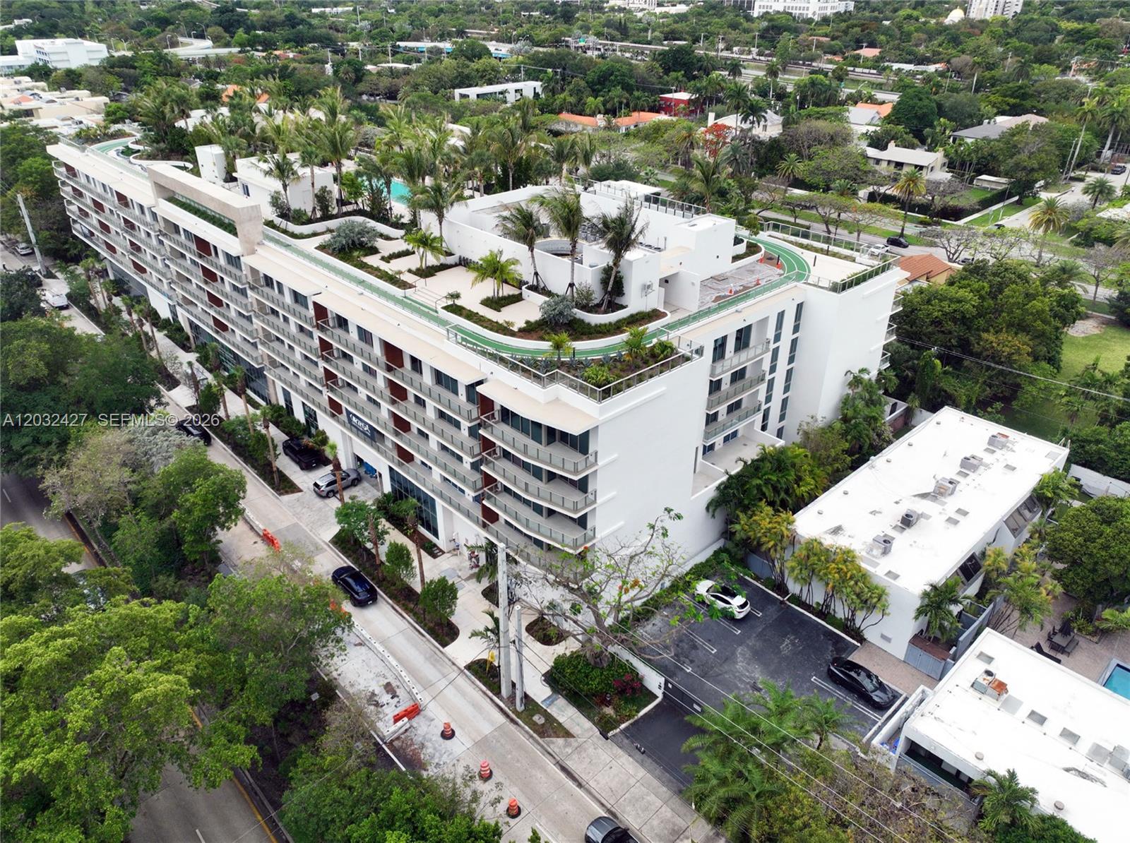 2200 Brickell #513 Miami, FL 33129