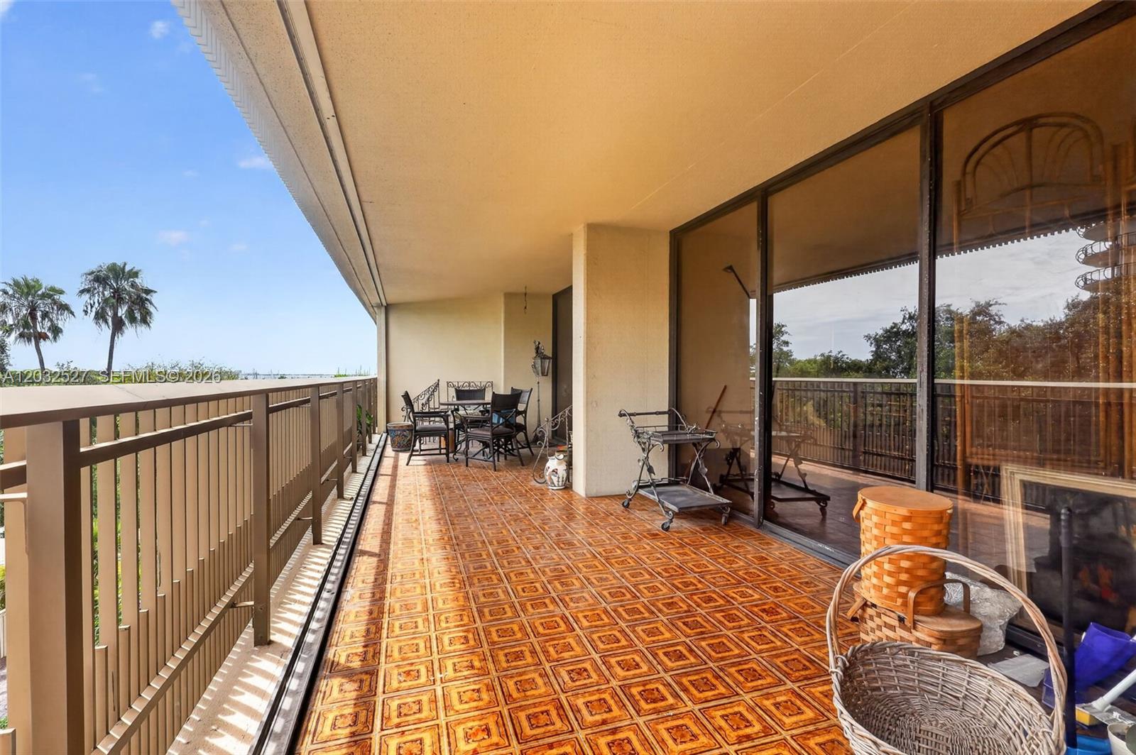 2901 S Bayshore #4A Miami, FL 33133
