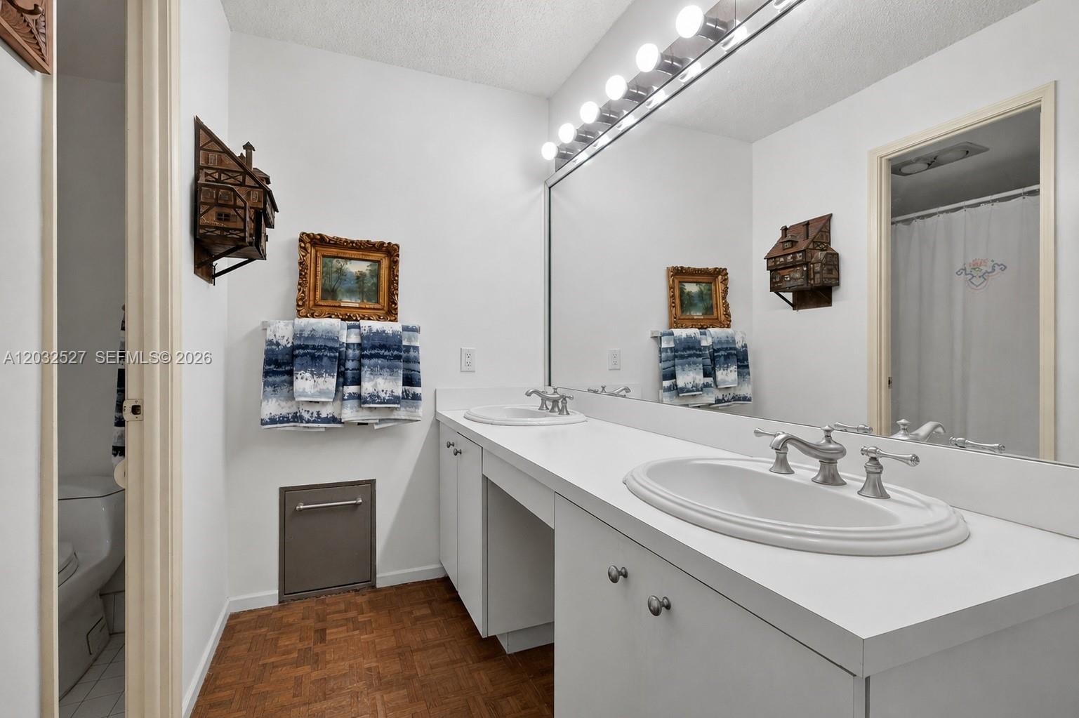 2901 S Bayshore #4A Miami, FL 33133