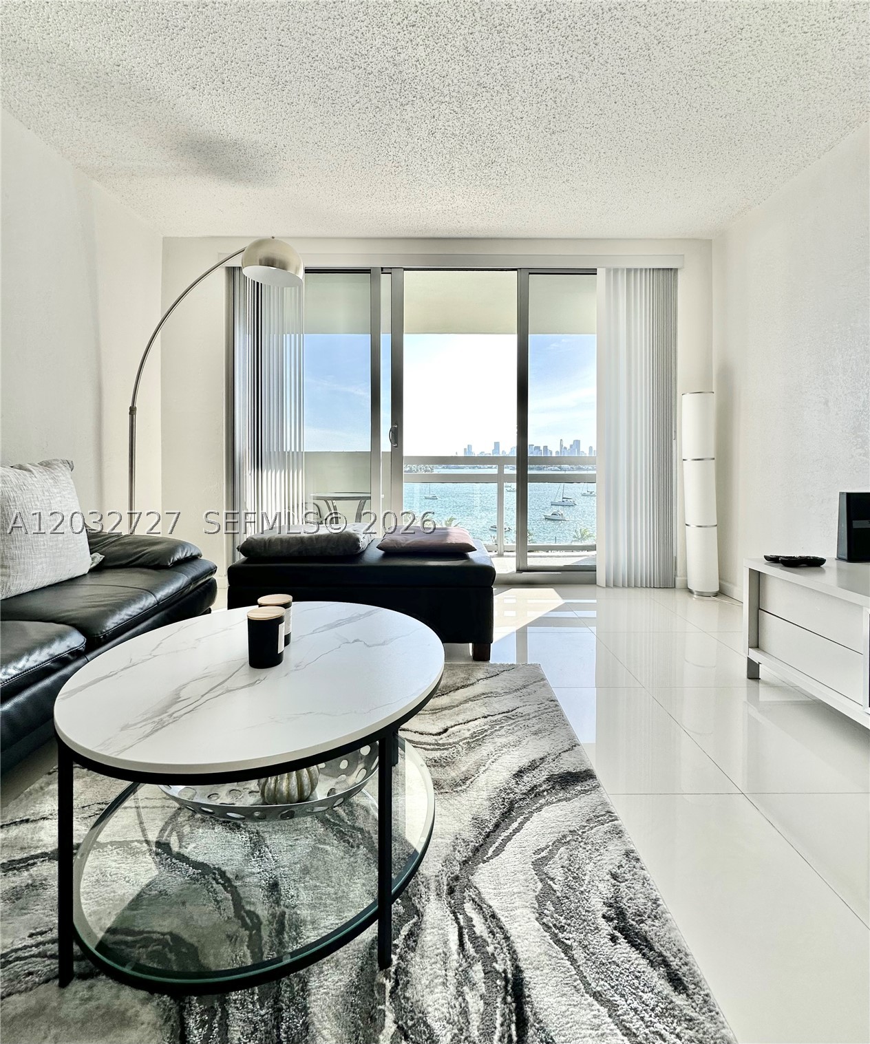 image Flamingo South Beach2