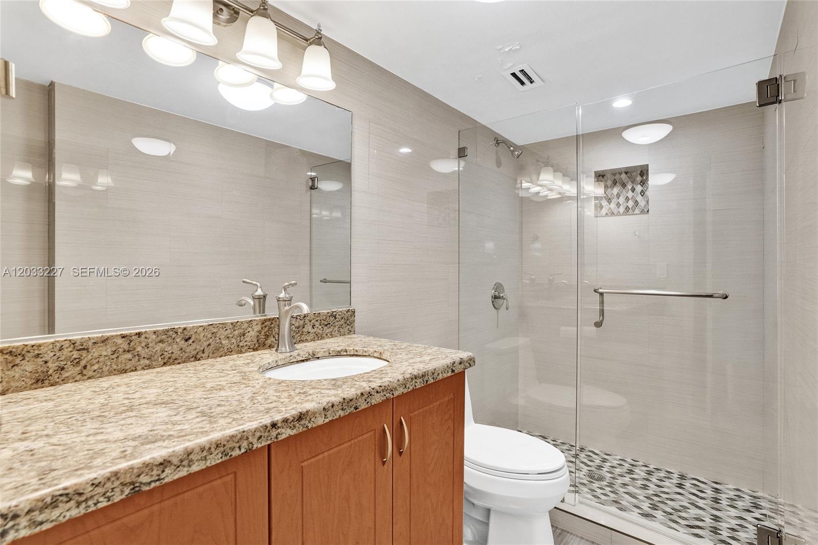 2030 S Ocean Dr #821 Hallandale Beach, FL 33009