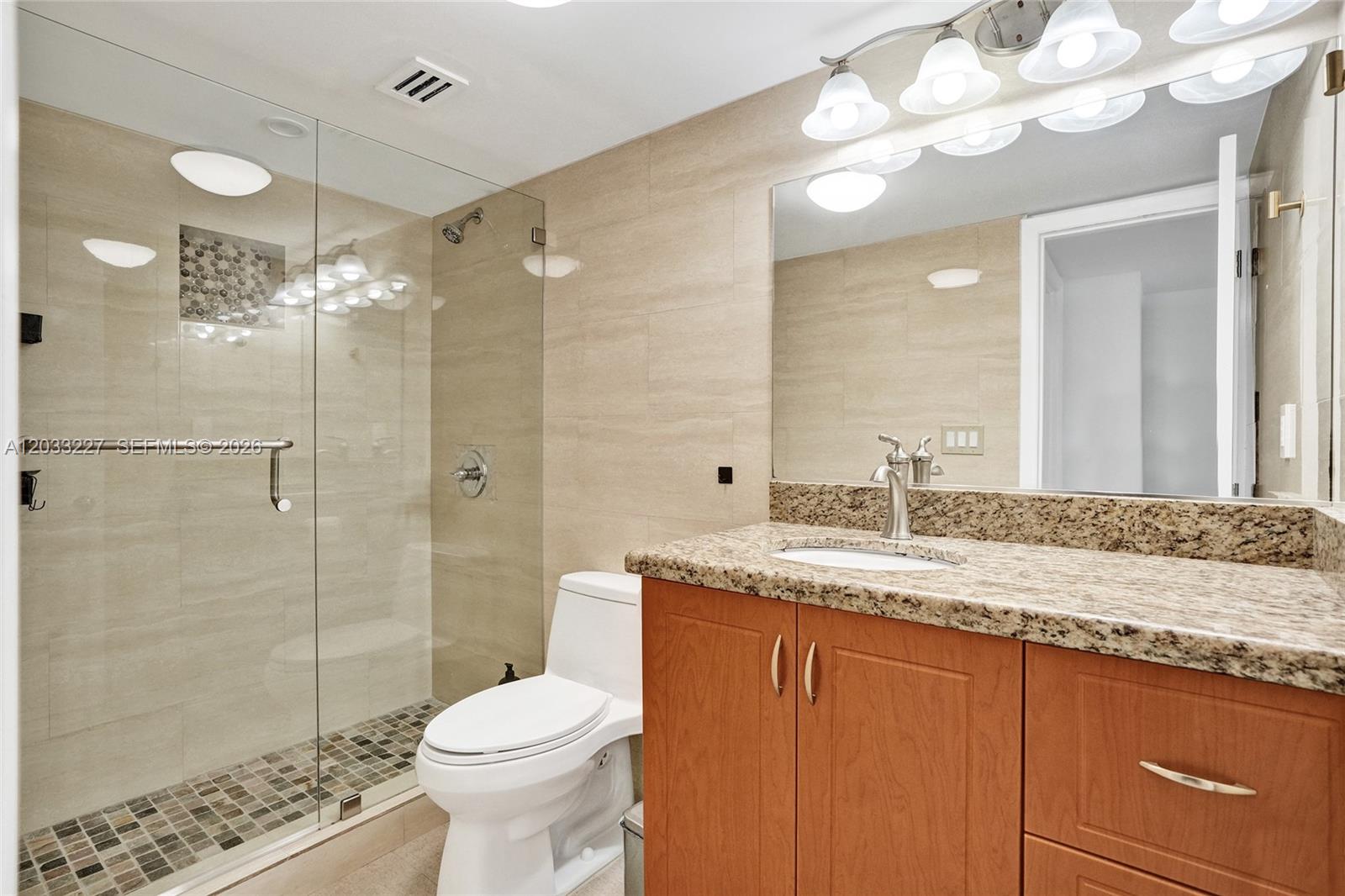 2030 S Ocean Dr #821 Hallandale Beach, FL 33009