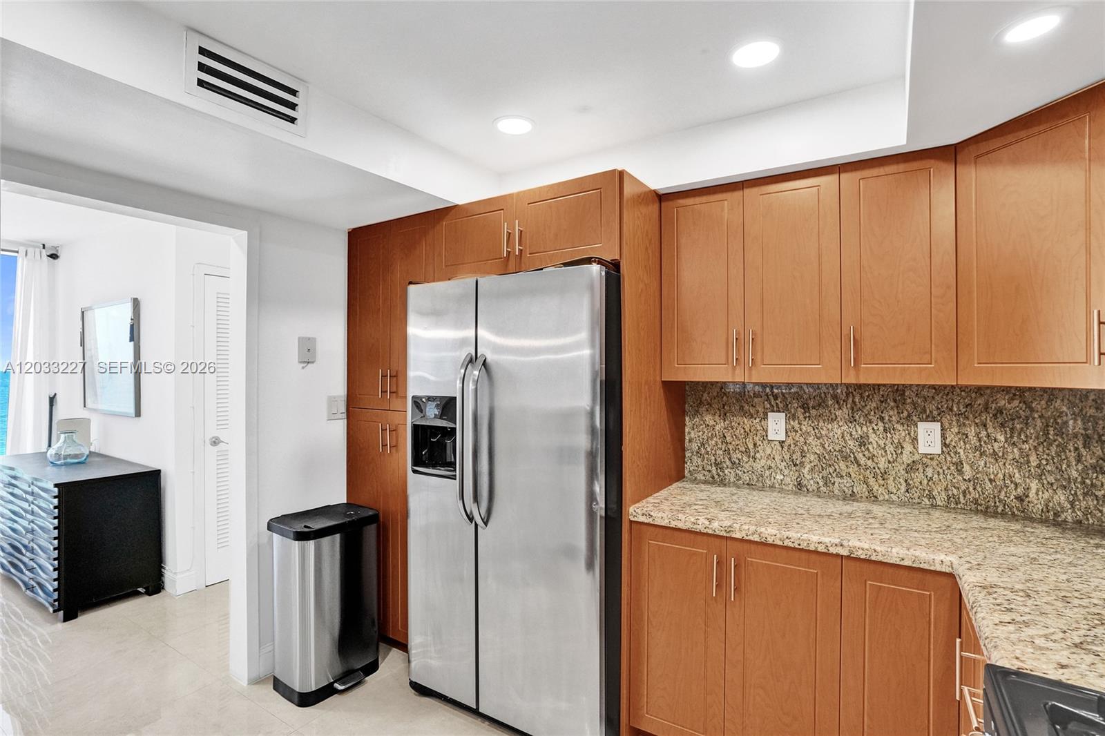 2030 S Ocean Dr #821 Hallandale Beach, FL 33009