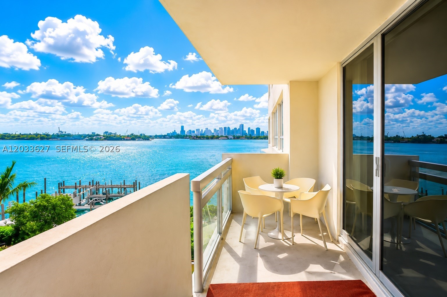 image Flamingo South Beach10