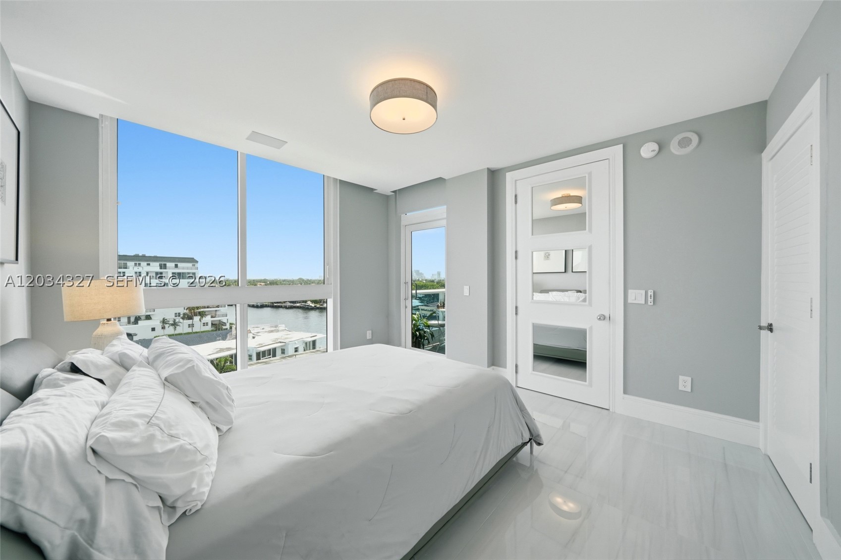 715 Bayshore Dr #705 Fort Lauderdale, FL 33304