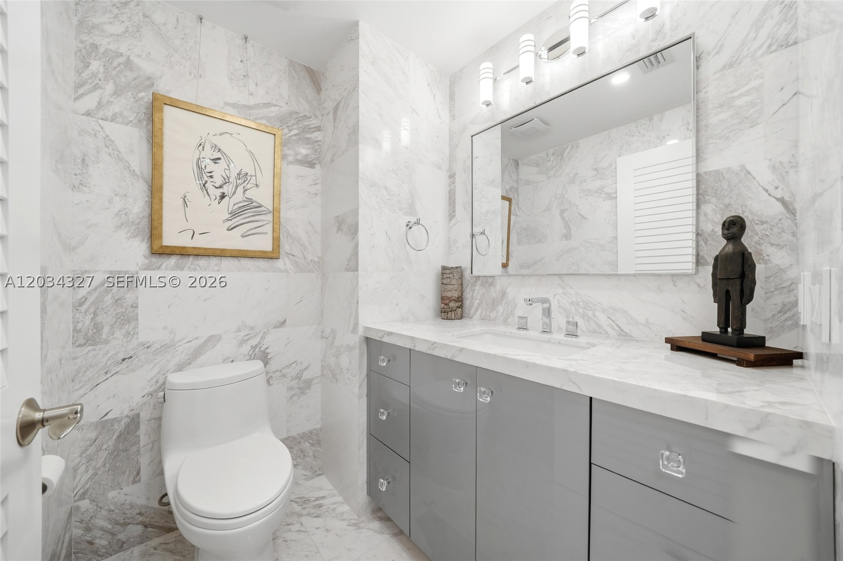 715 Bayshore Dr #705 Fort Lauderdale, FL 33304