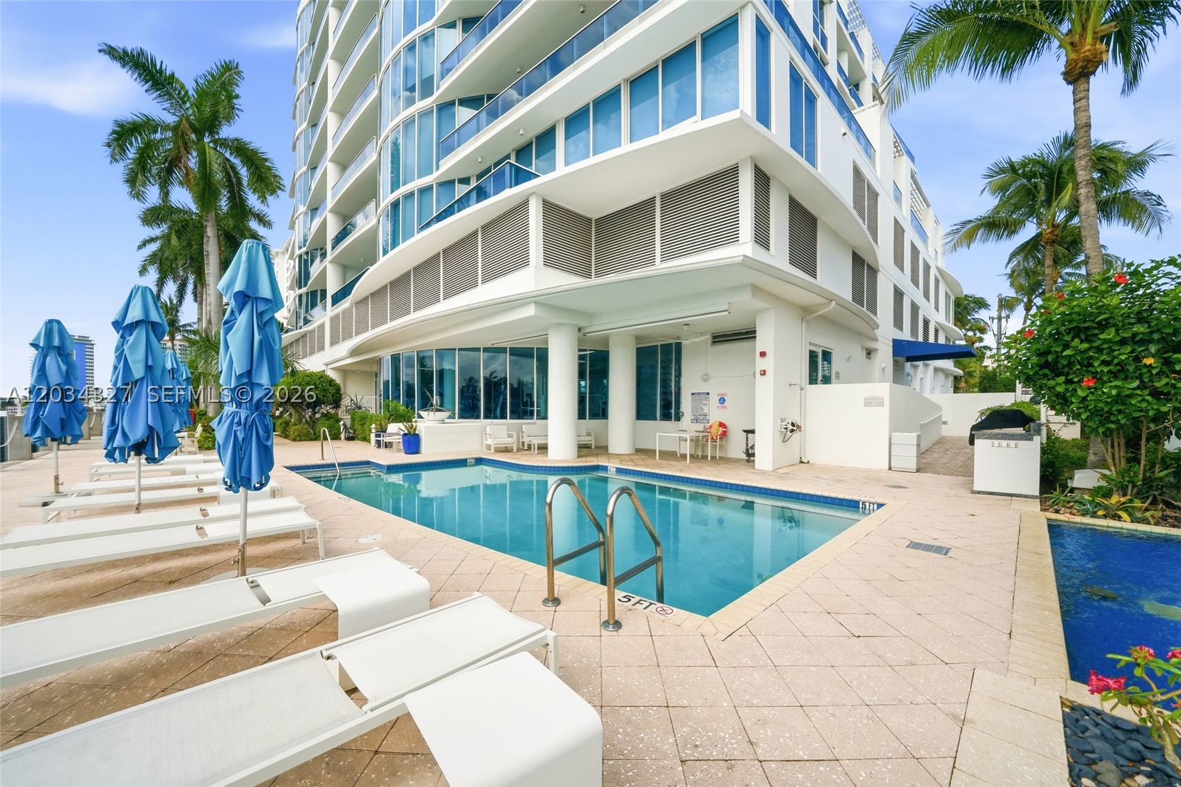 715 Bayshore Dr #705 Fort Lauderdale, FL 33304