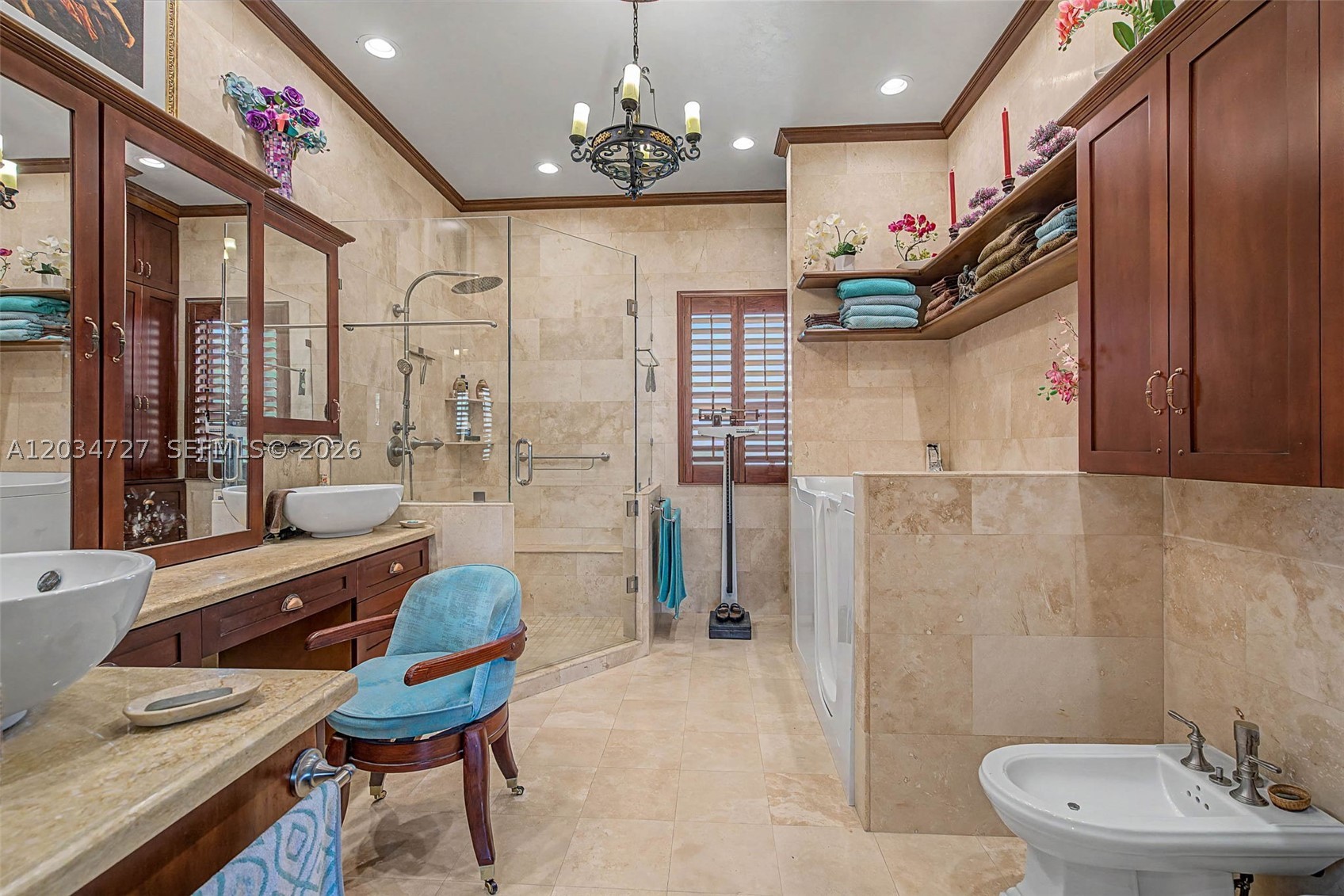 4251 SW 11th St Miami, FL 33134