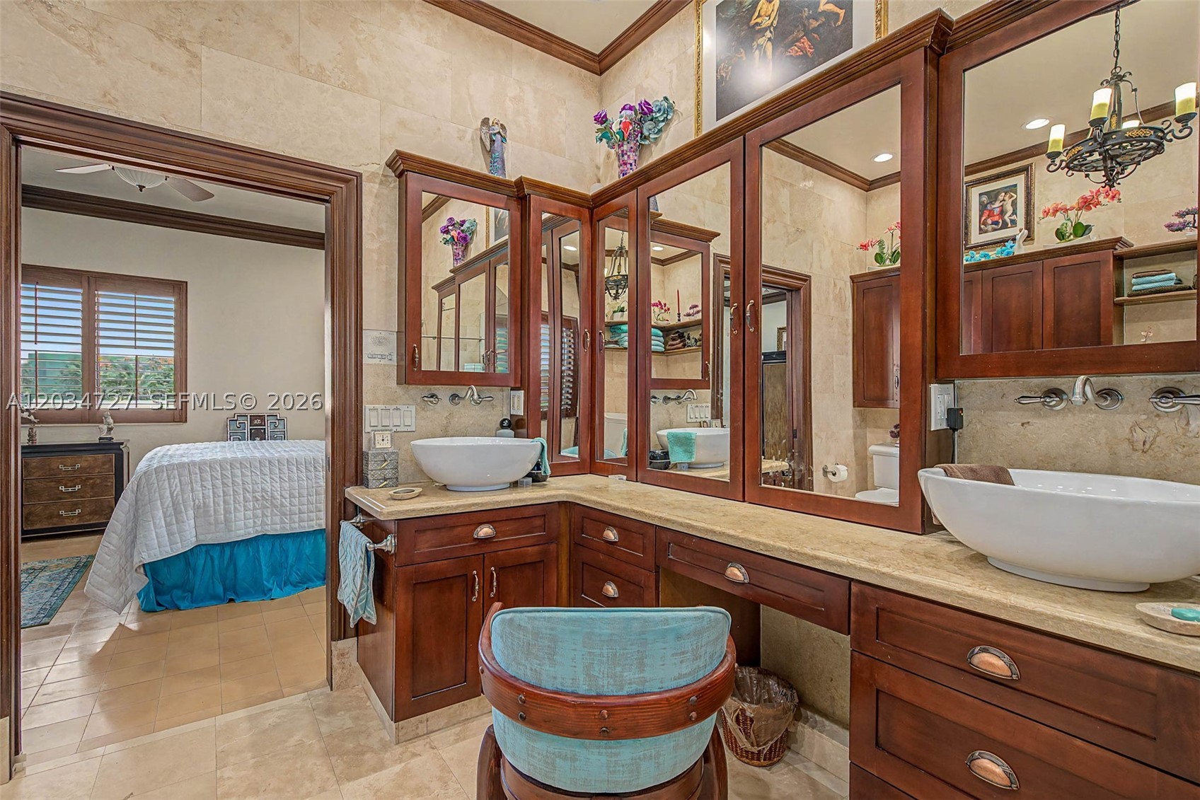 4251 SW 11th St Miami, FL 33134